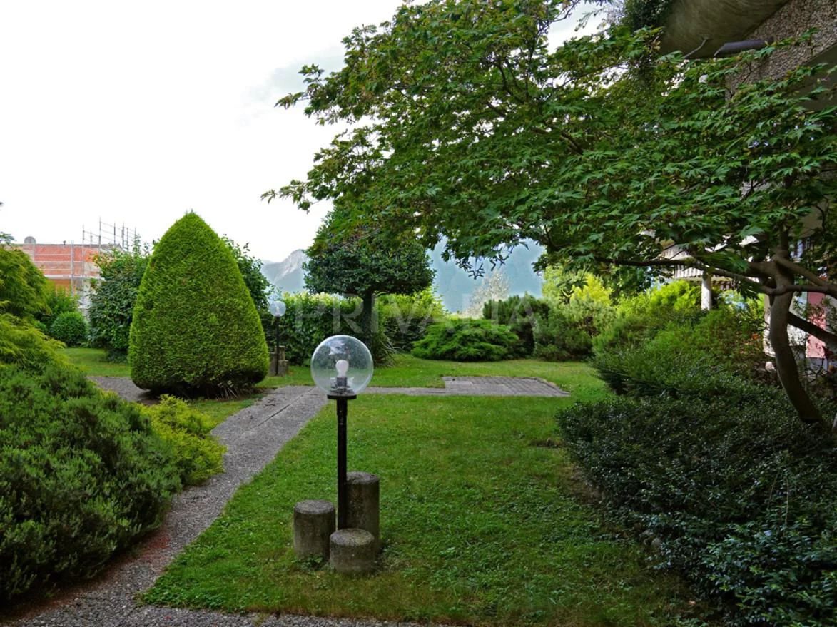 In exclusivity : 2½-room apartment of 62 m² with two balconies