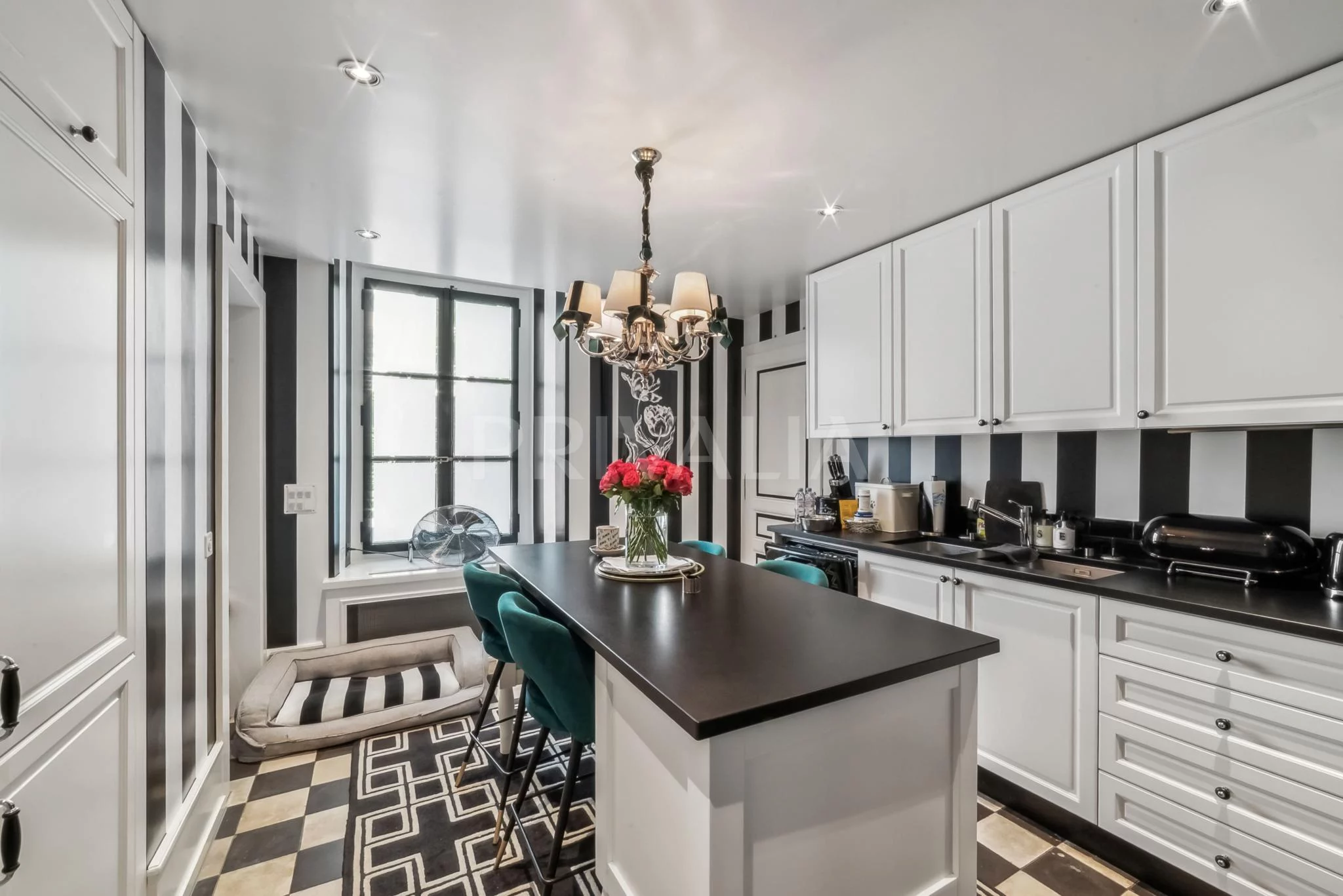 Unique : Splendid furnished residence with outbuilding in the heart of Vandoeuvres