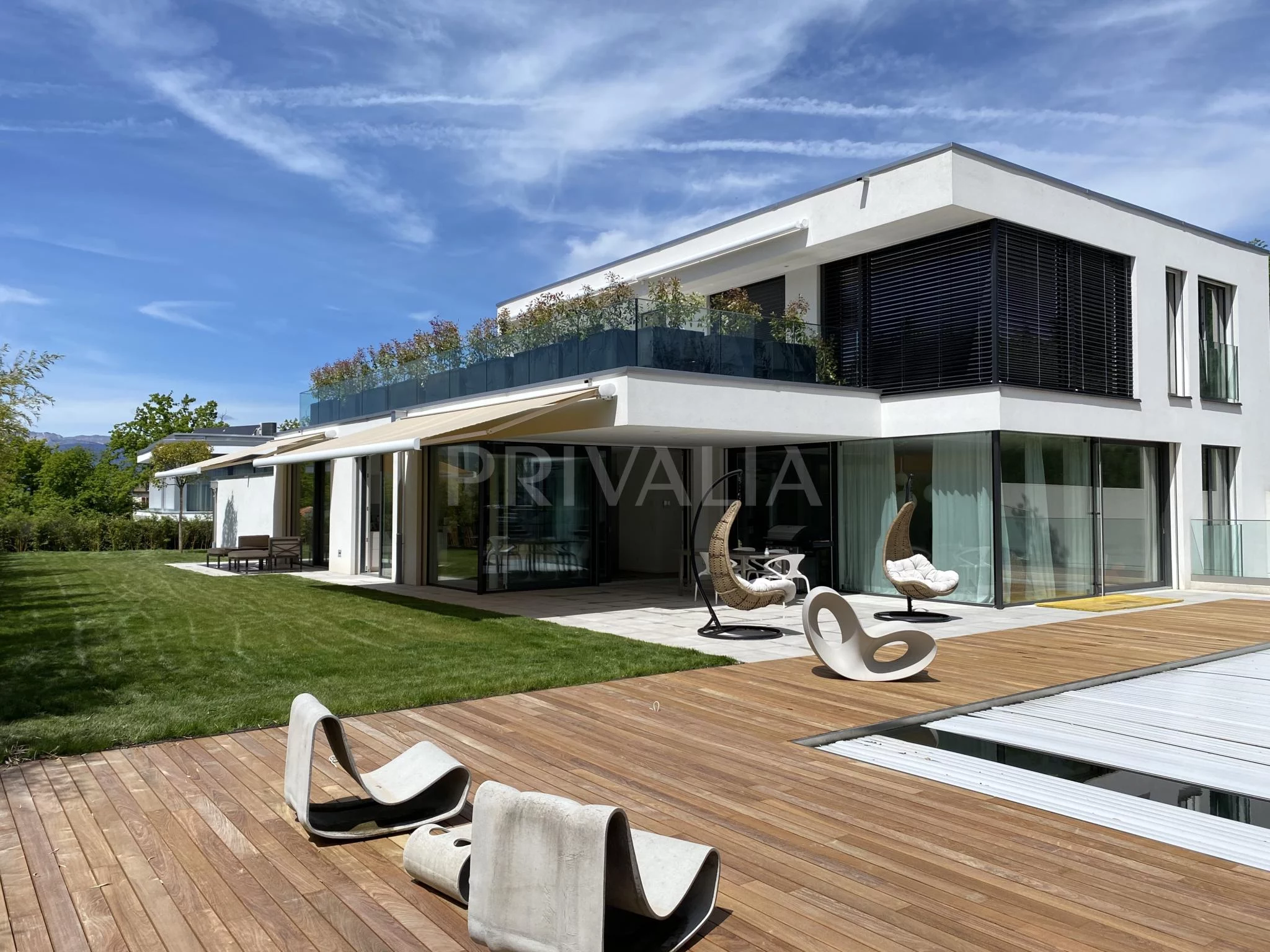 Luxury contemporary furnished property with swimming pool