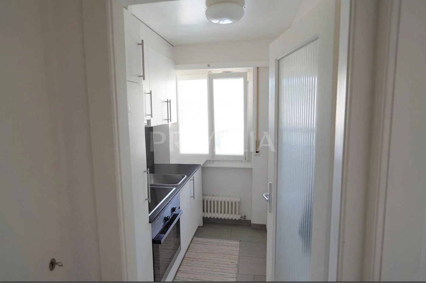 Exclusive – 2.5-room apartment with balcony and stunning views