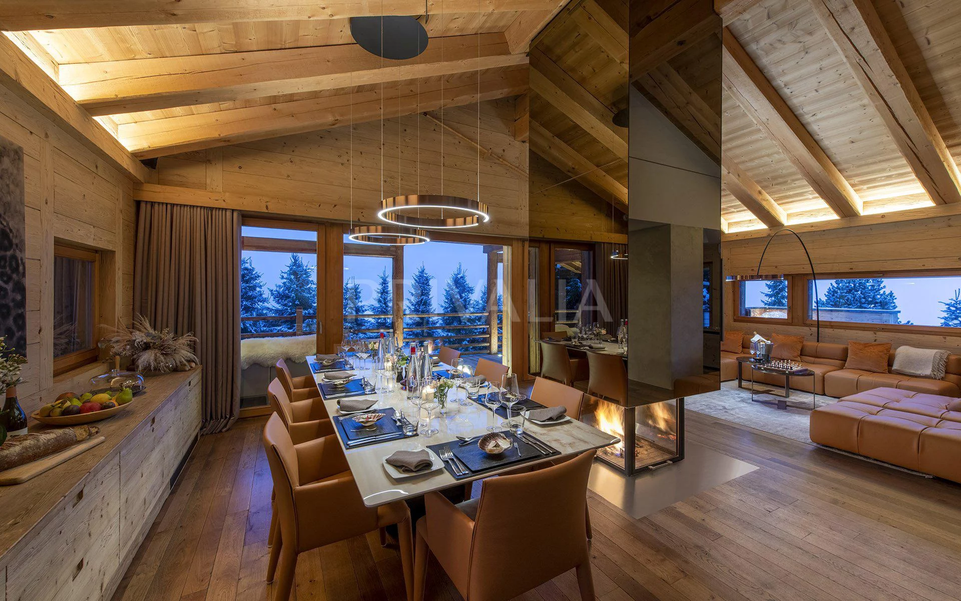 Exceptional property with spa, indoor pool, and panoramic Alpine views