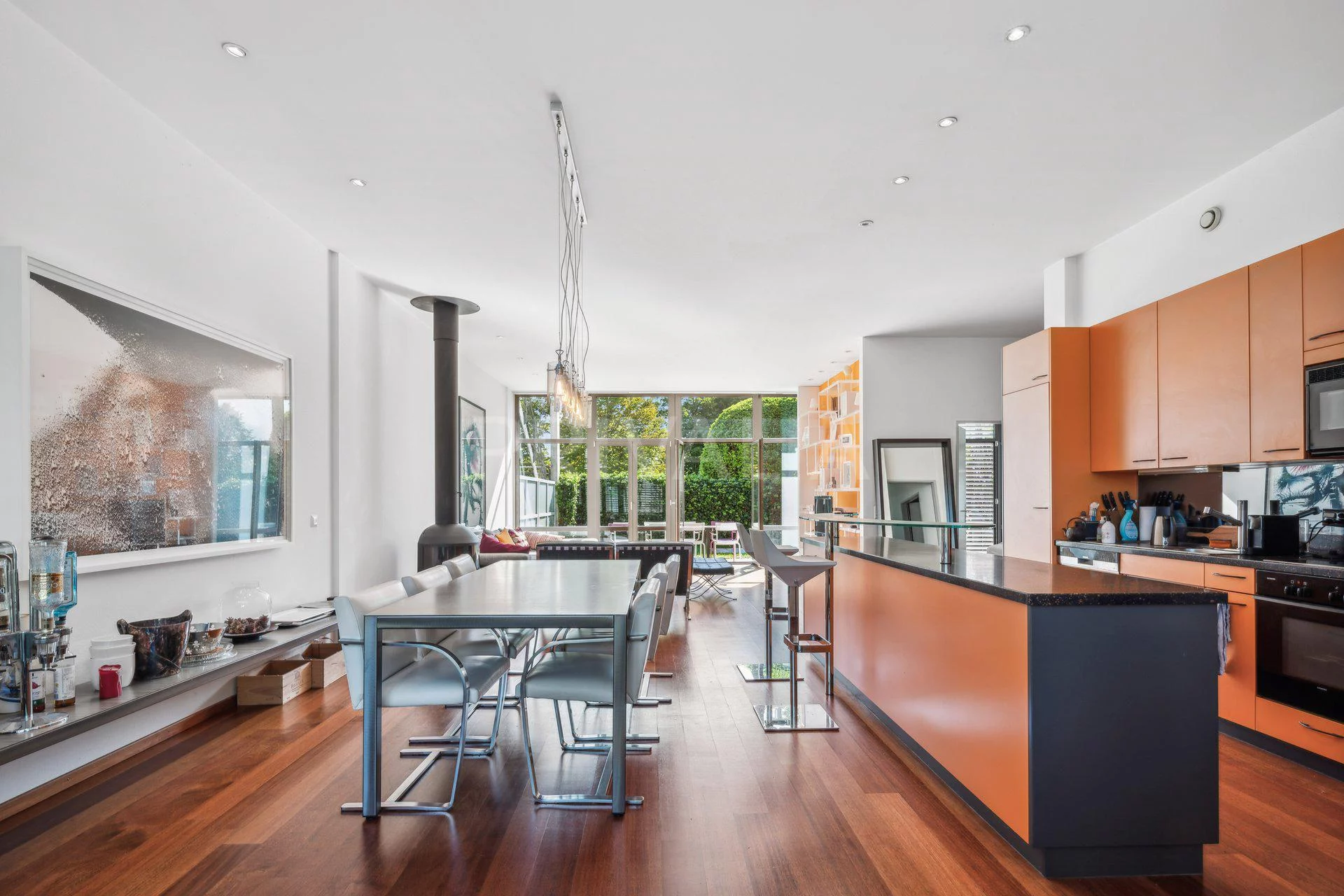 Superb furnished loft with garden and rooftop