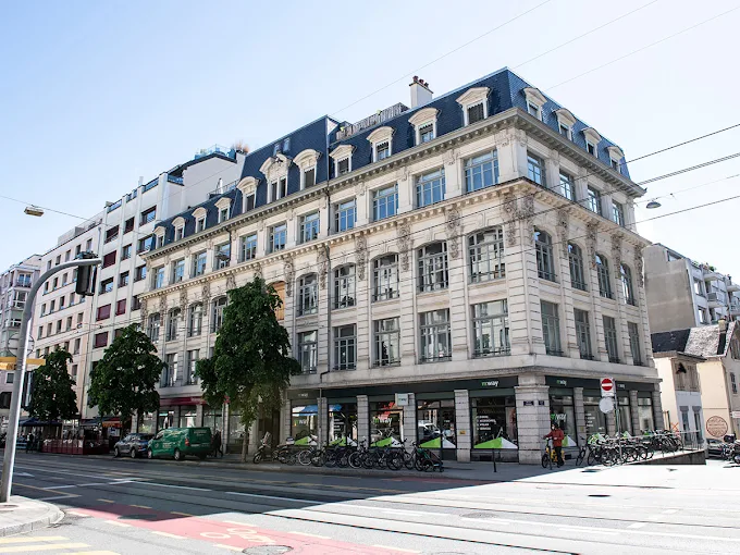 Emplacement premium : Arcade commerciale d’exception à louer