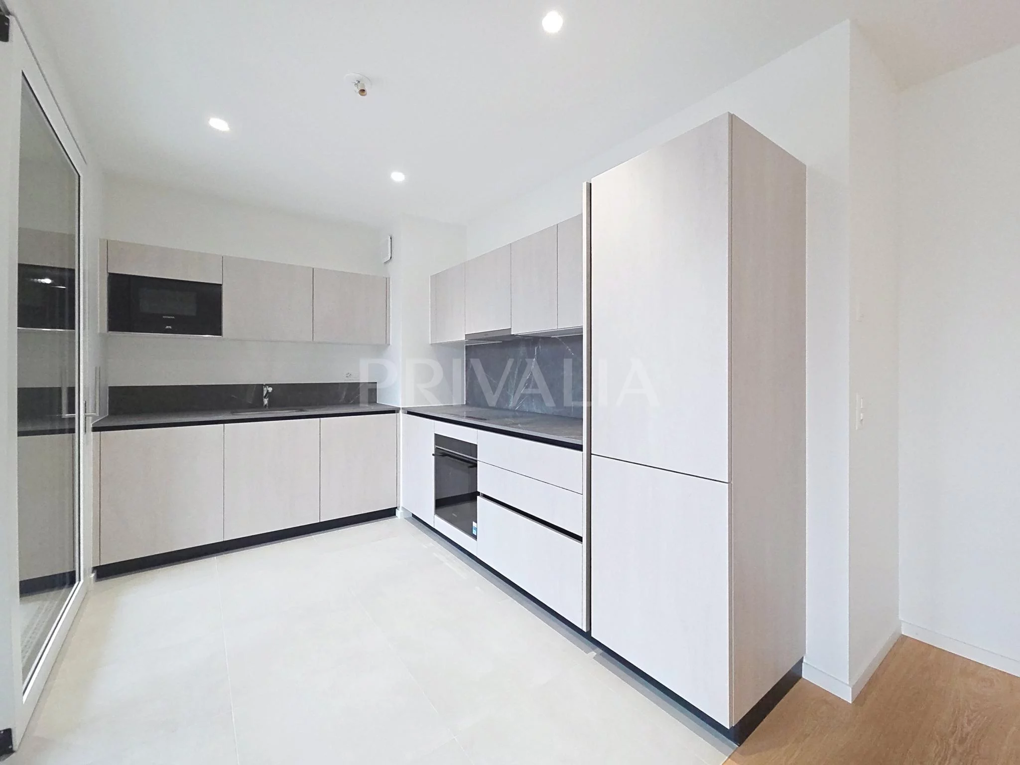 Superb new 3-room flat in a new low-energy consumption residence