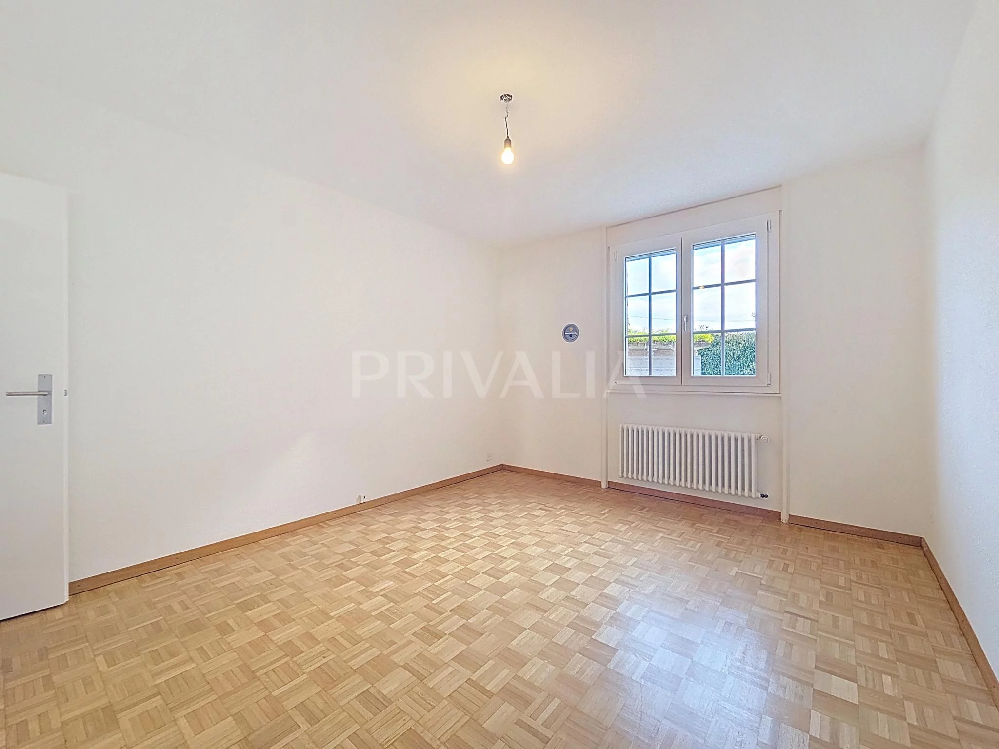 Bel appartement au rez-de-chaussée avec terrasse au coeur de Choulex