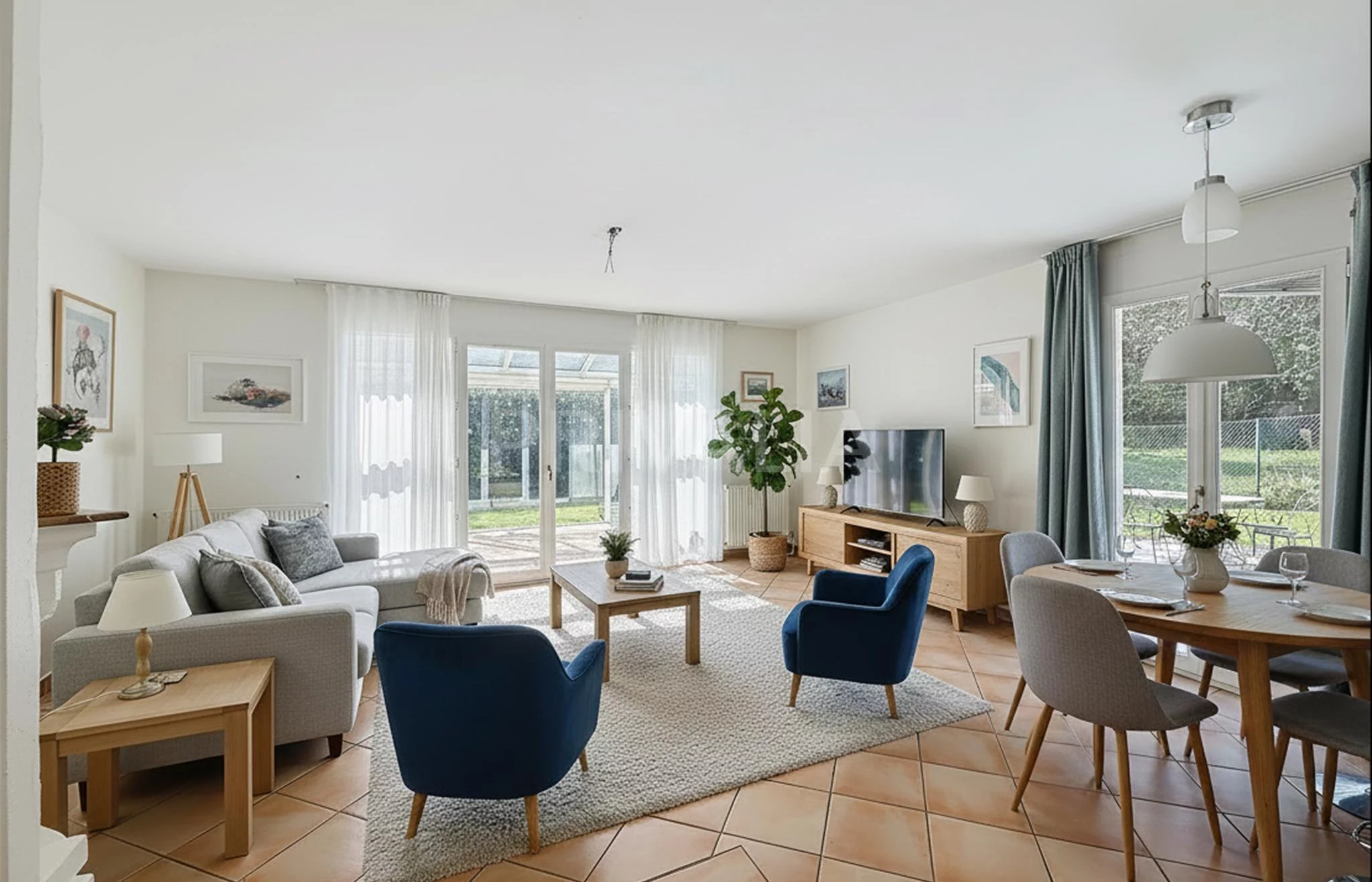 Charming semi-detached villa in a residential neighbourhood