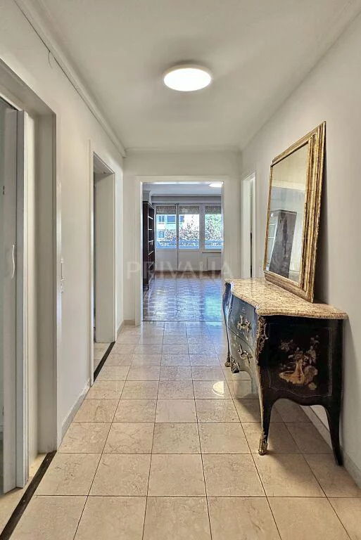 A beautiful crossing apartment in the heart of Florissant