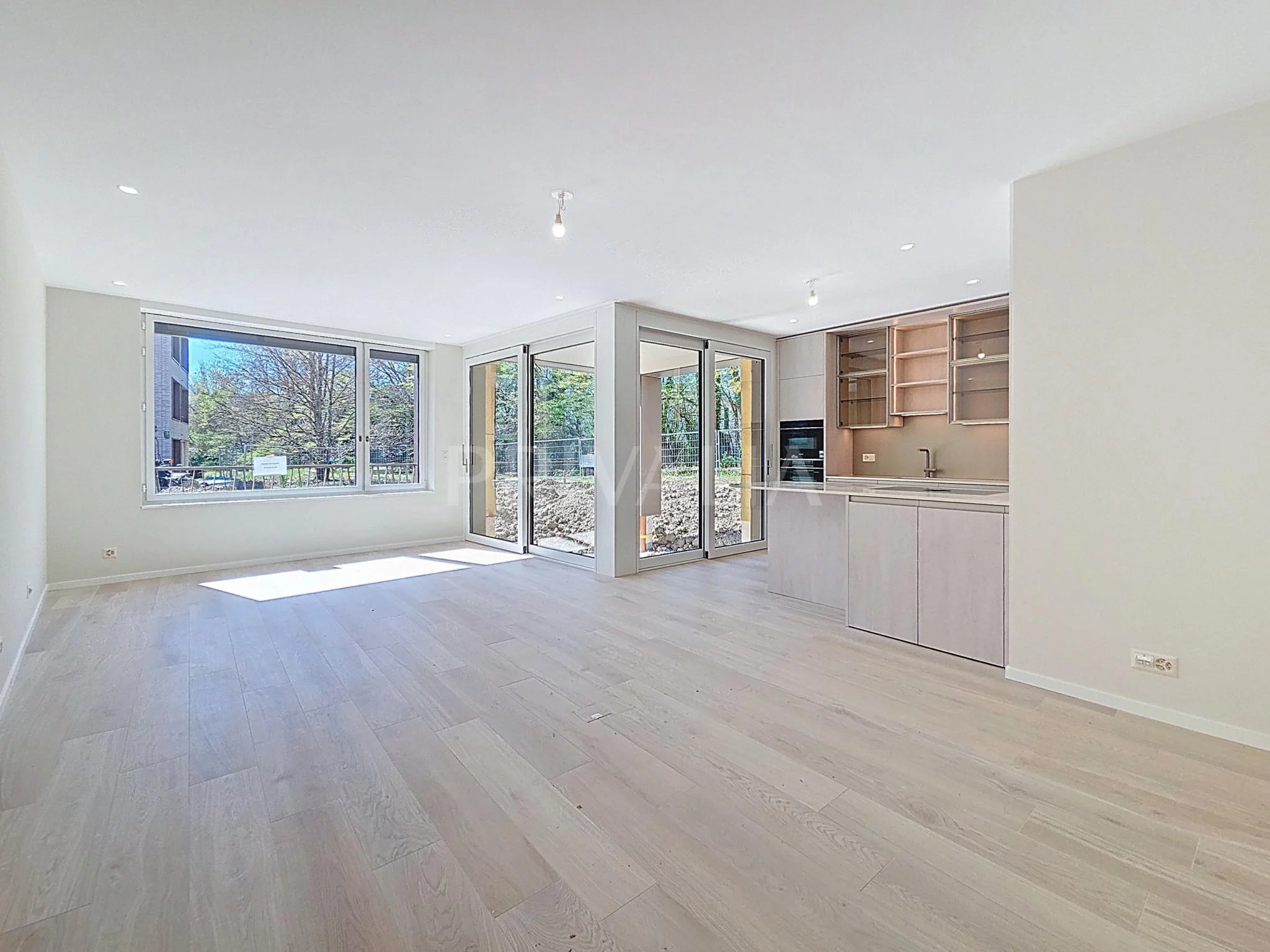 Superb new ground floor apartment in a new low-energy consumption residence