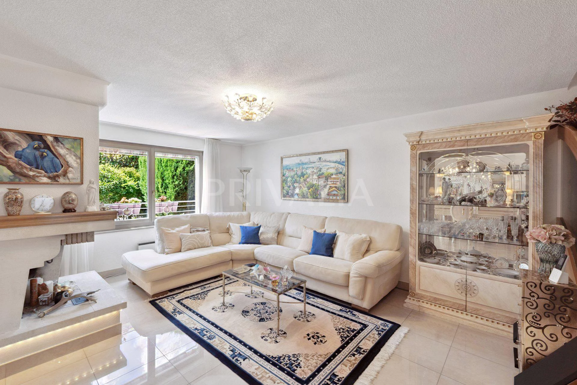 Exclusive : Charming Semi-Detached House with Pool