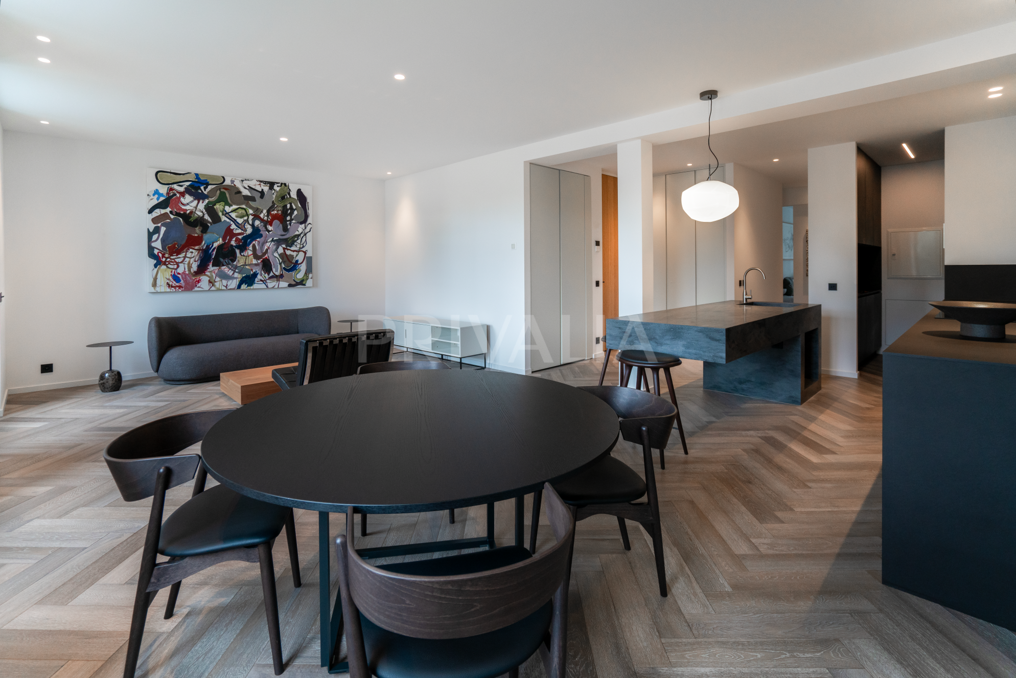 Unique : Sublime appartement de luxe meublé dans un style design et haut de gamme