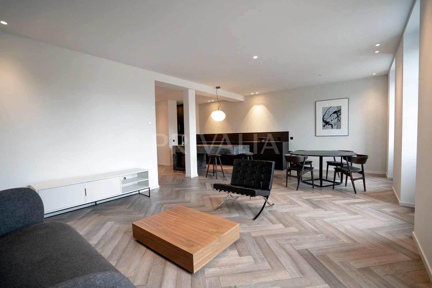 Unique : Sublime appartement de luxe meublé dans un style design et haut de gamme