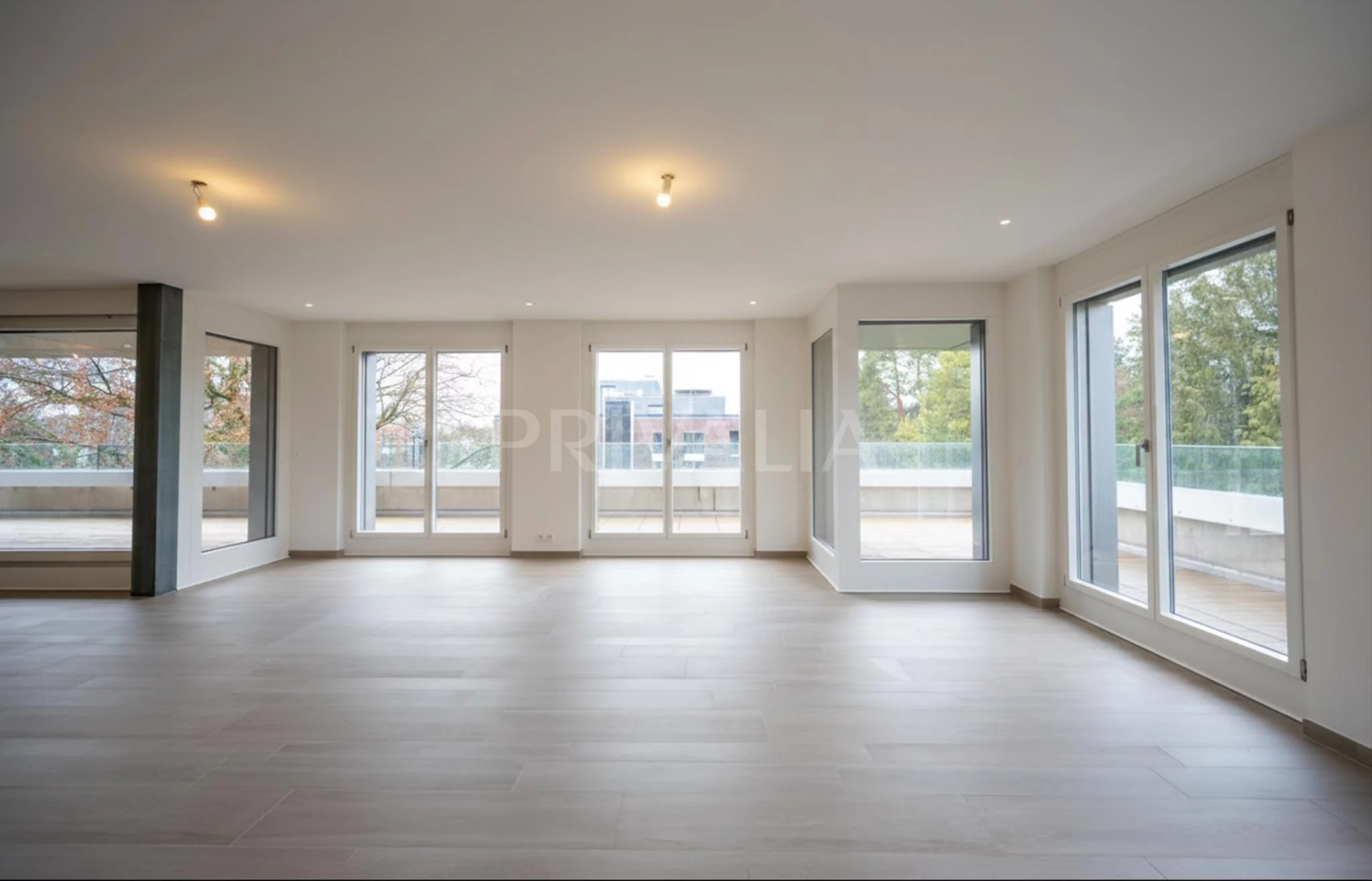 Exceptional contemporary 7-room apartment