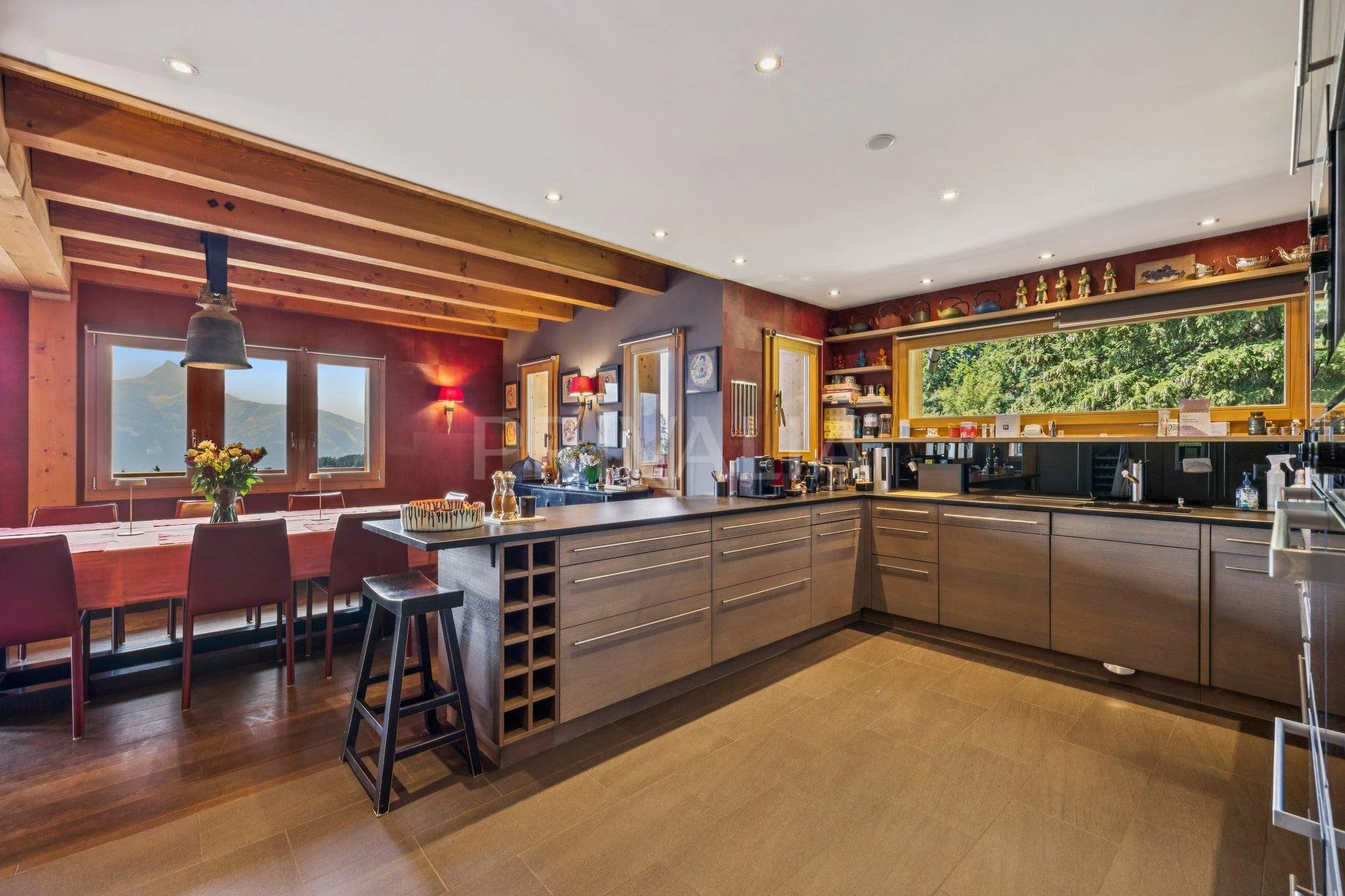 Chalet d’exception ski in – ski out aux portes de Villars