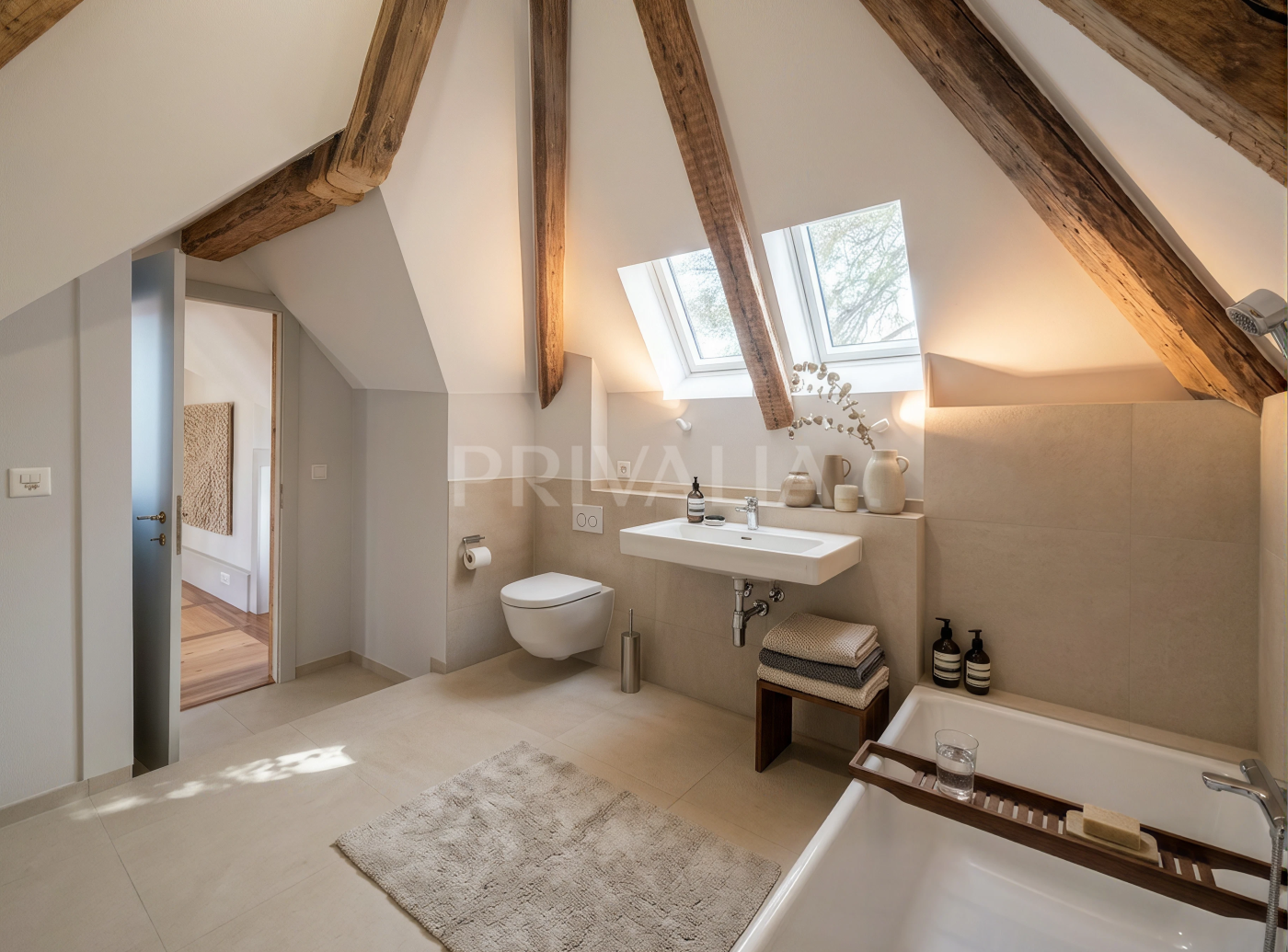 A magnificent, fully renovated mansion in a prime location