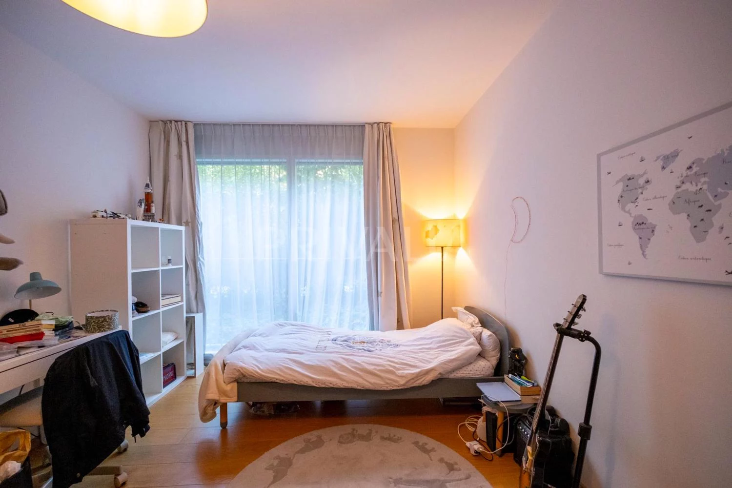 Magnifique appartement contemporain en rez-de-jardin