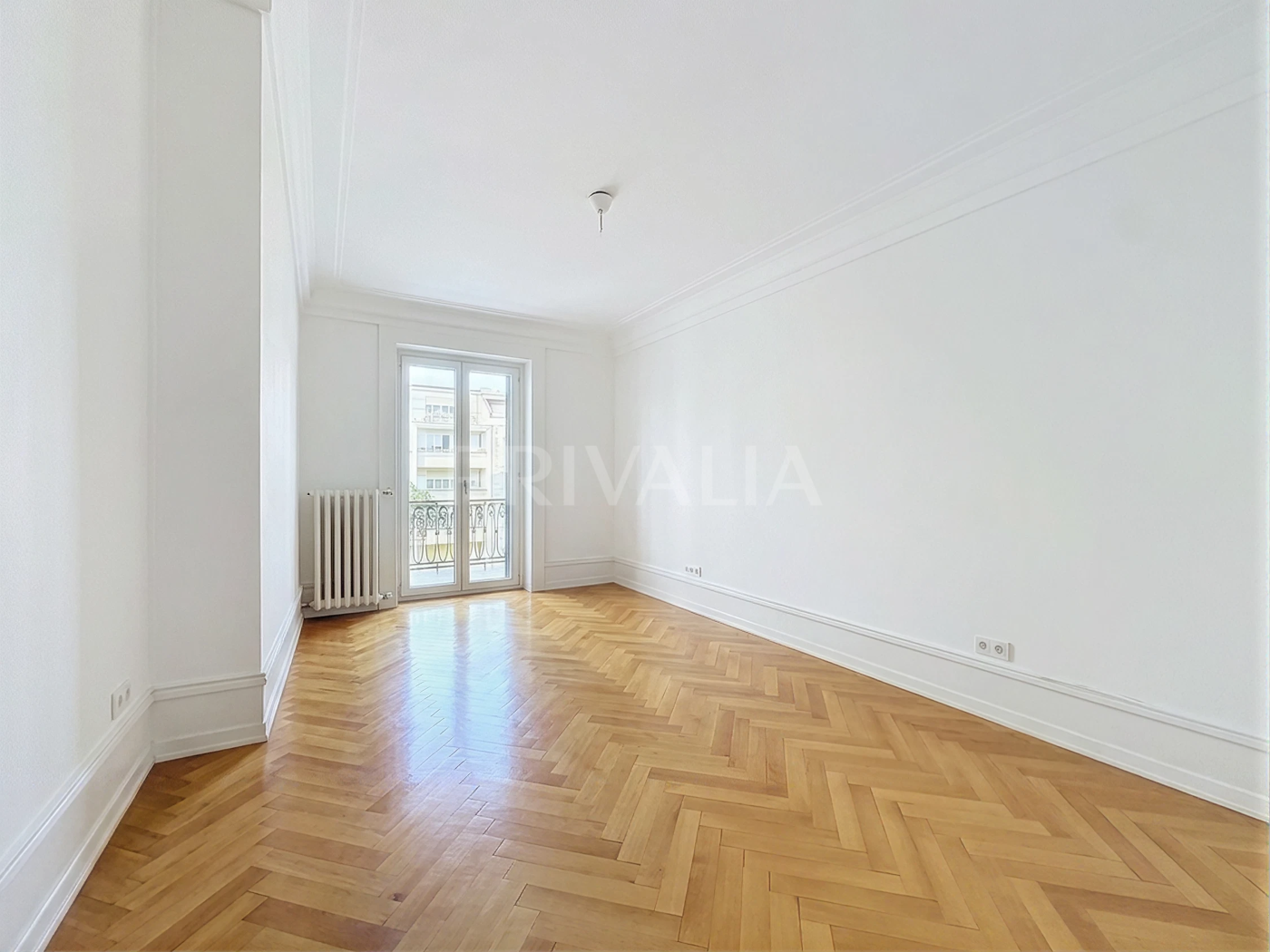 Superbe appartement traversant et idéalement situé
