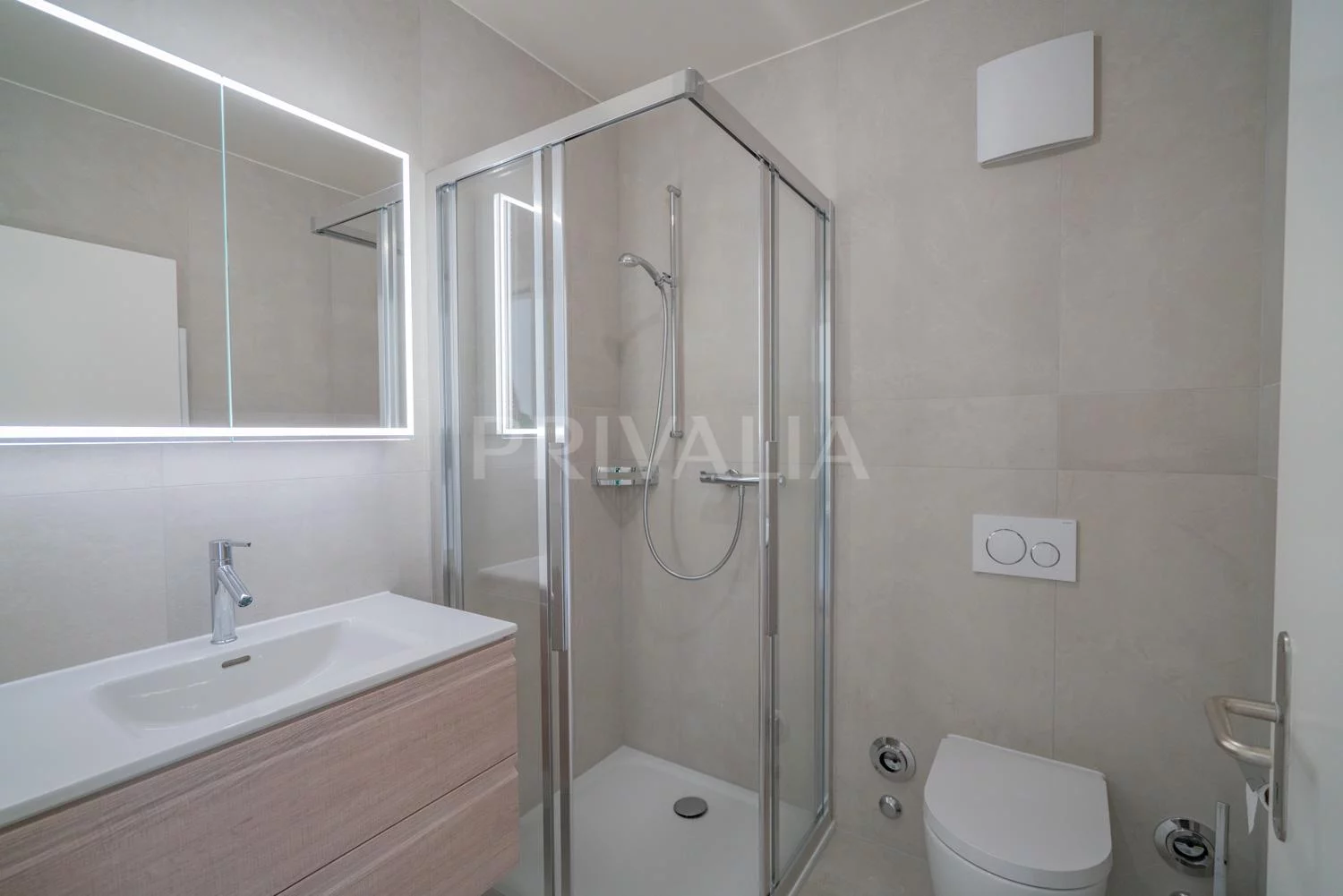 Bel appartement de 6.5 pièces au 2ème étage