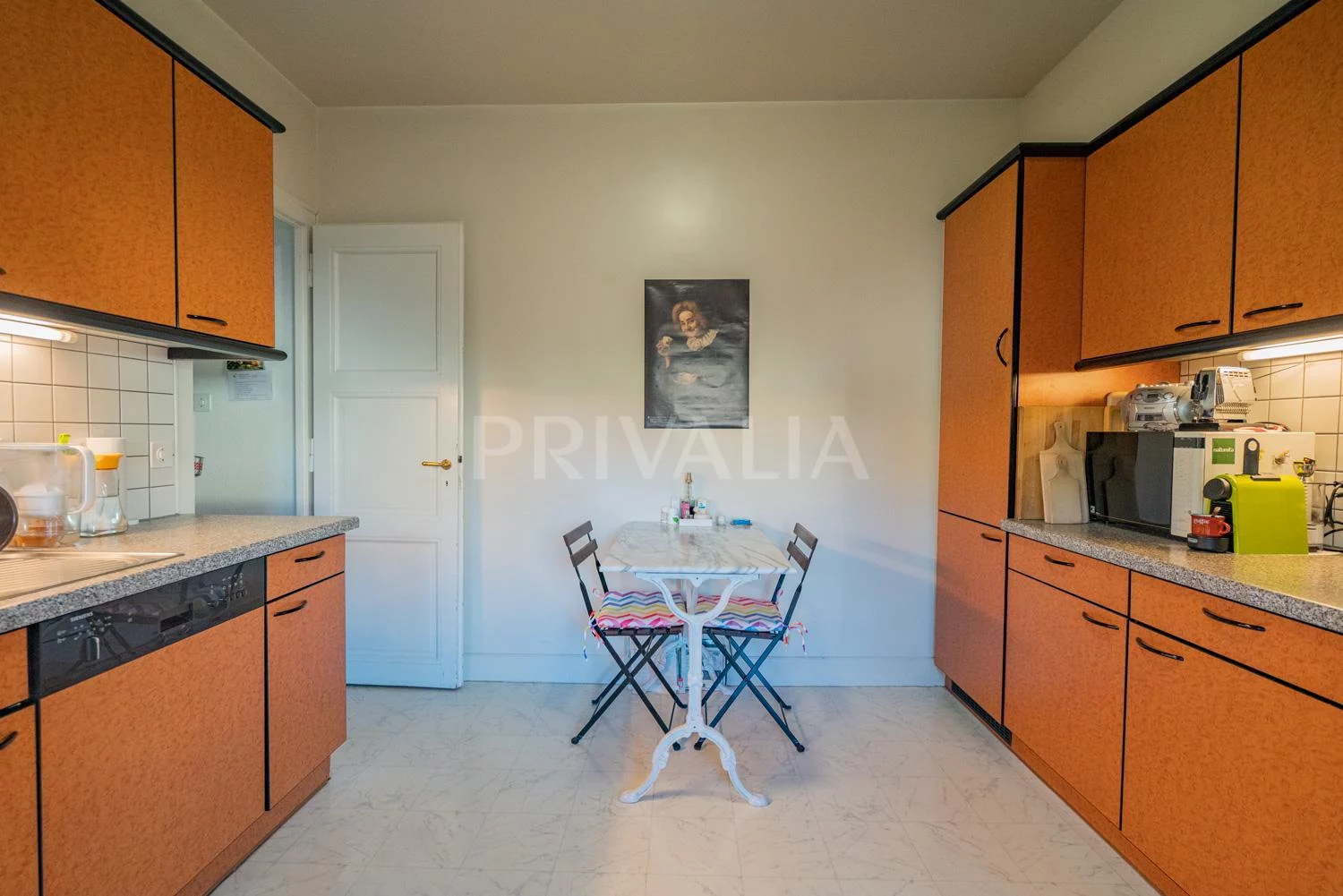 Beau duplex meublé avec accès et vue panoramique sur le lac
