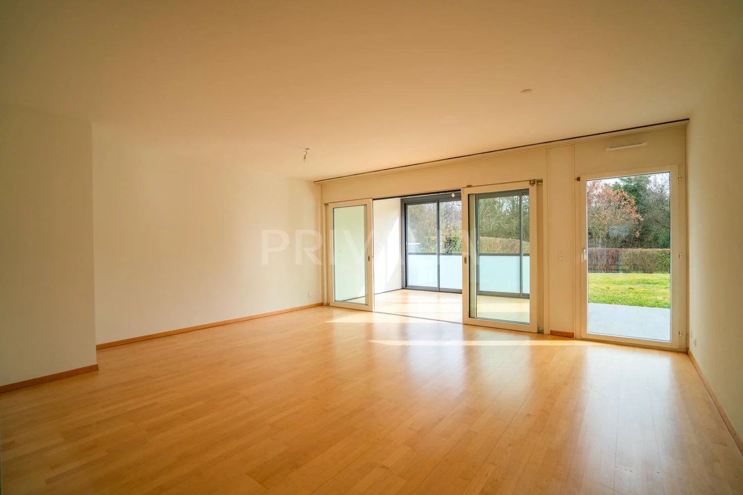 Bel appartement de 4.5 pièces en rez-de-jardin