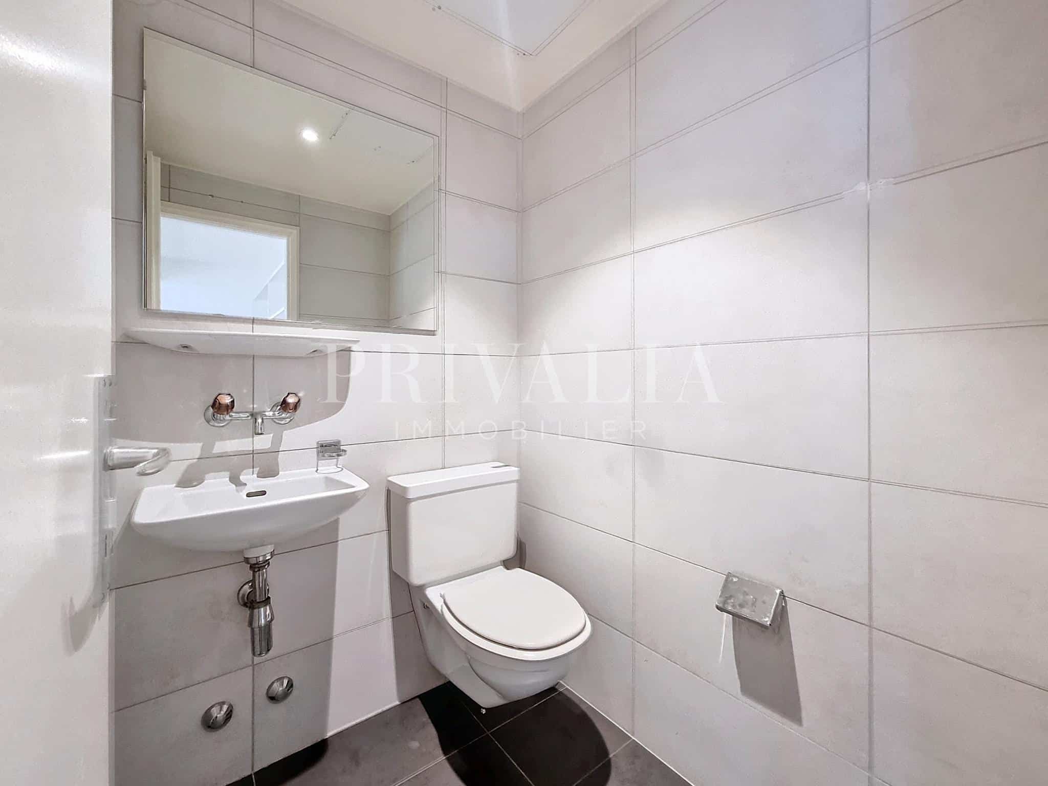 PrivaliaOffices to rent in the Eaux-Vives district