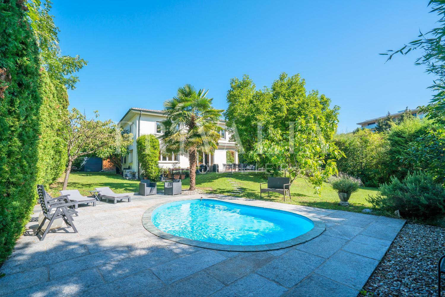 PrivaliaCharmante villa individuelle dans une oasis au cœur du centre-ville