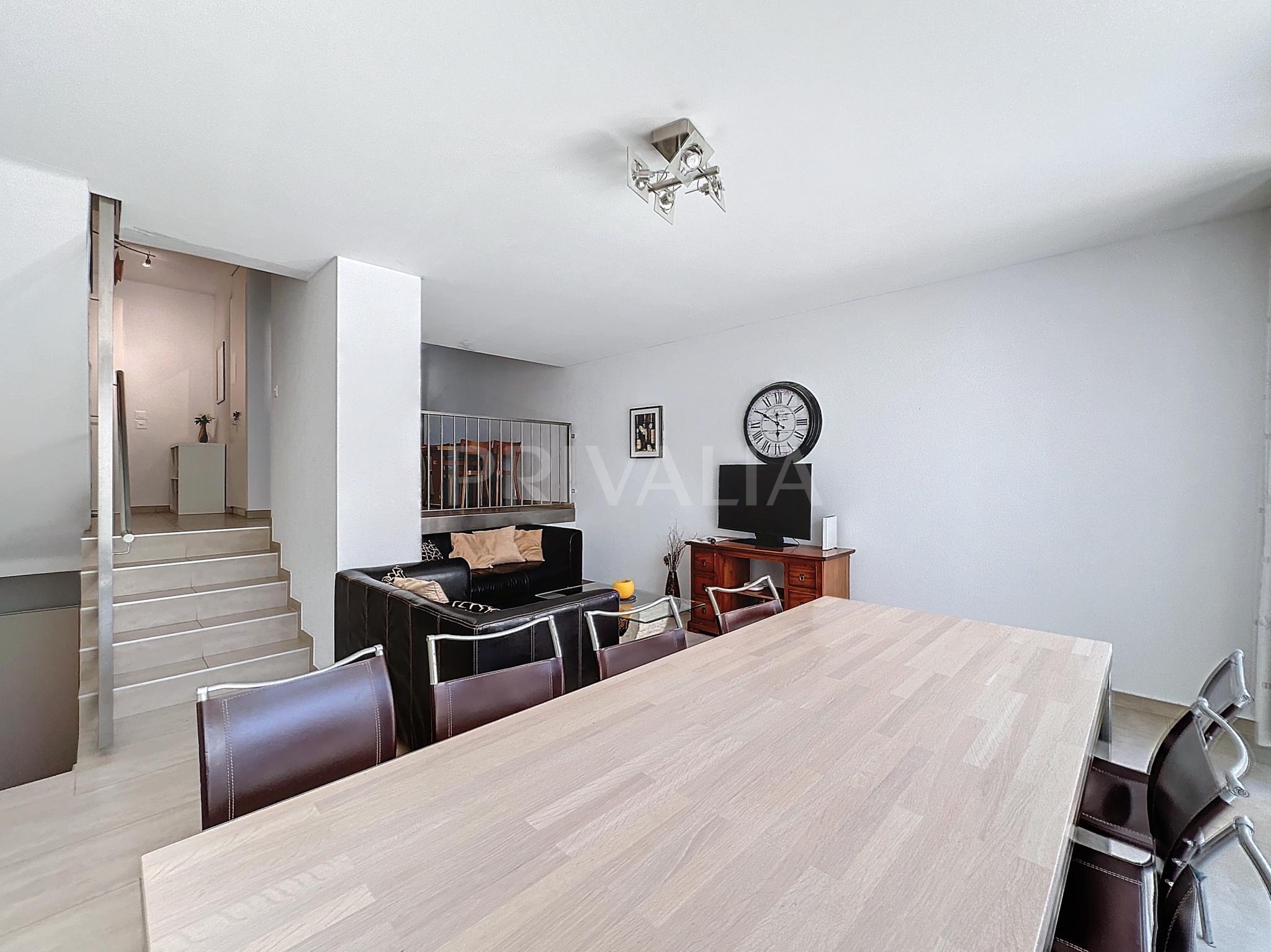 PrivaliaElégante villa contemporaine contiguë sur les hauteurs de Morges