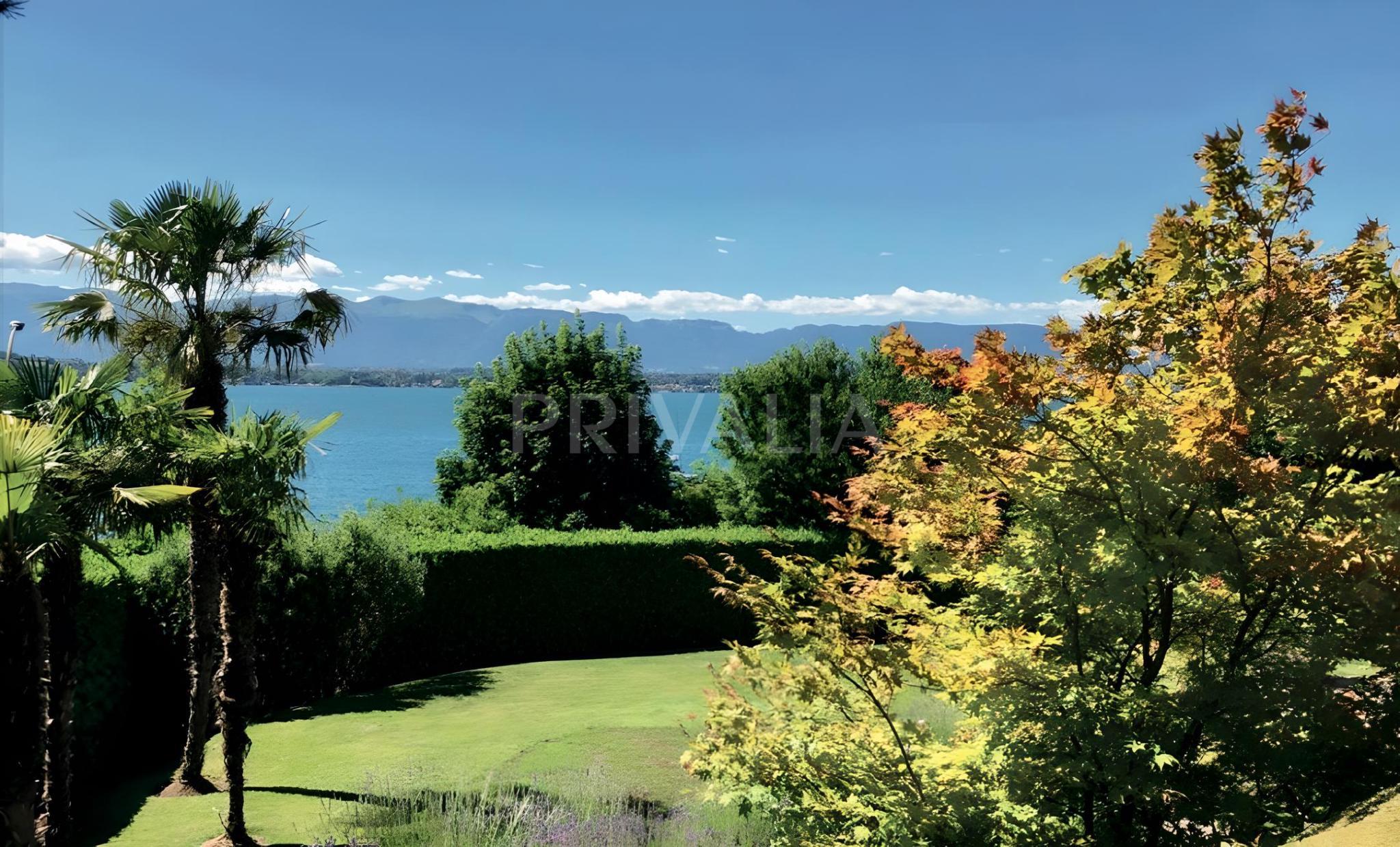 PrivaliaPropriété unique avec vue sur le lac