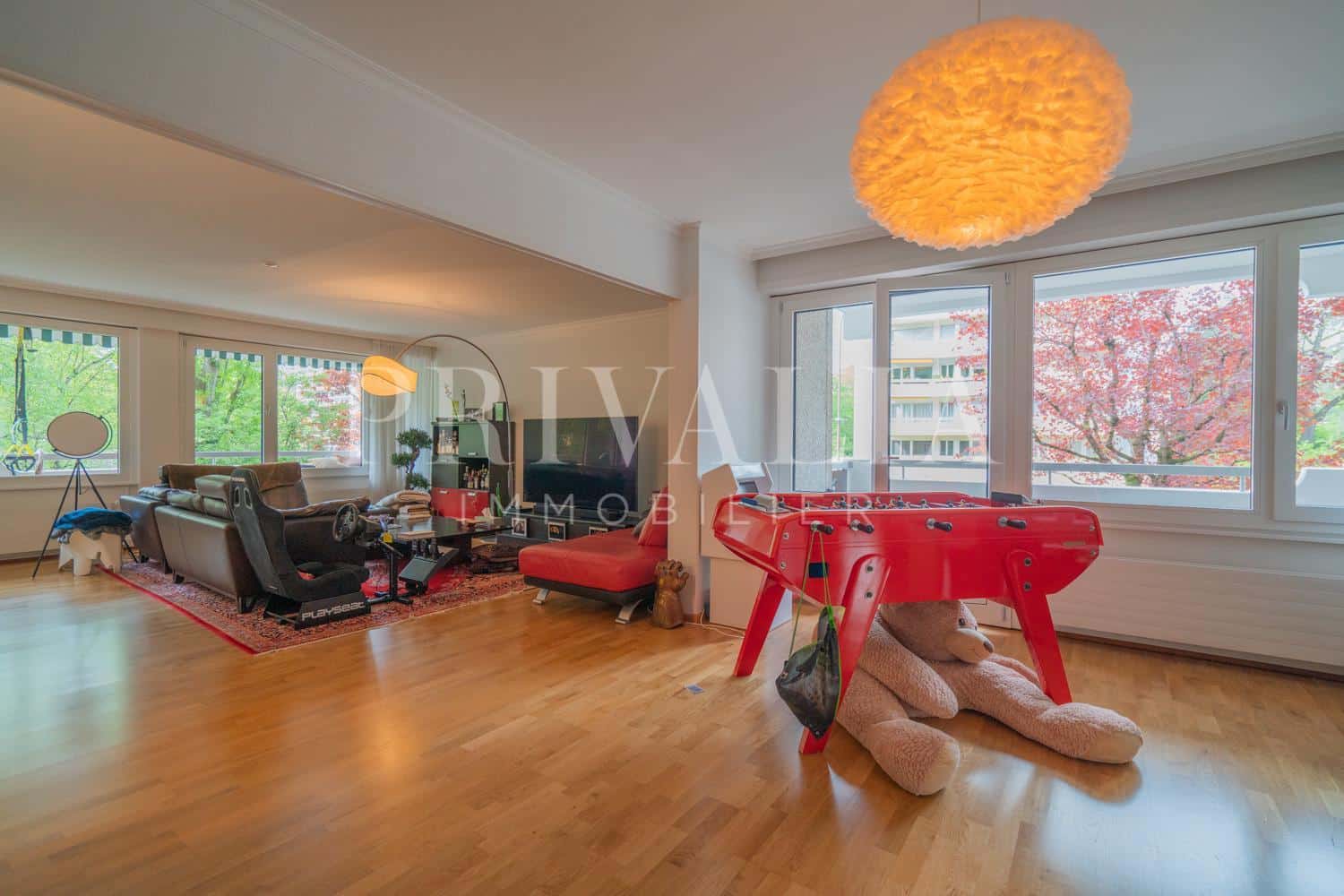 PrivaliaMagnificent crossing flat in a green environment in the heart of Florissant