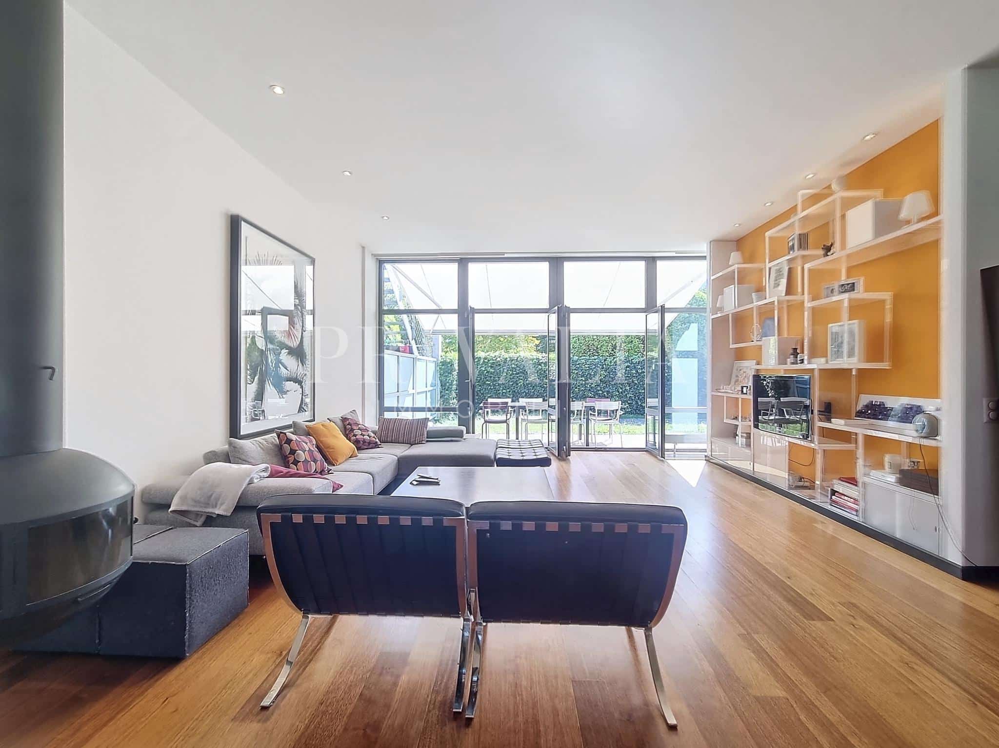 PrivaliaSuperb loft with garden and rooftop