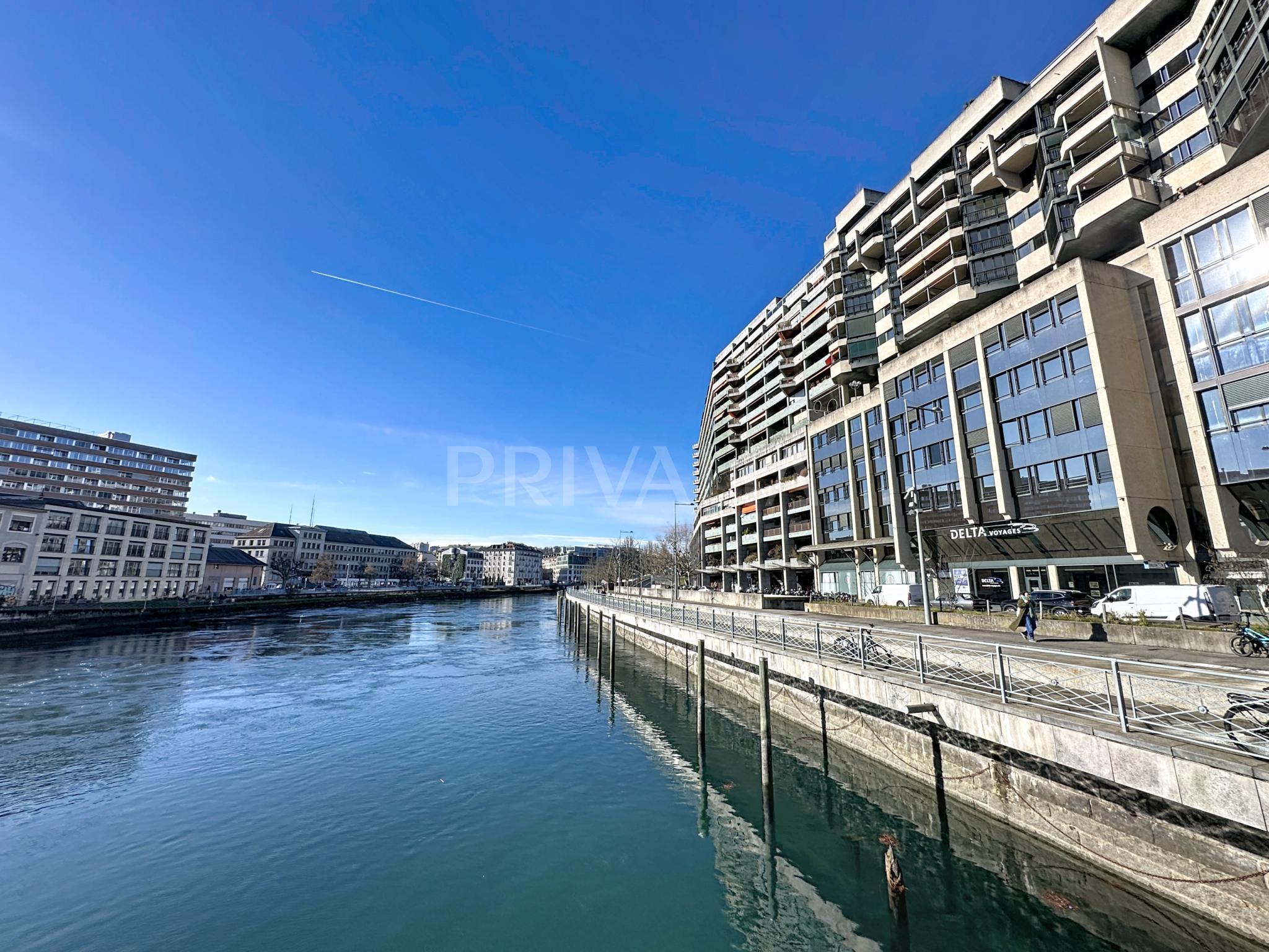 PrivaliaNouvelle opportunité : Bureaux spacieux profitant d&rsquo;une vue exceptionnelle sur le Rhône