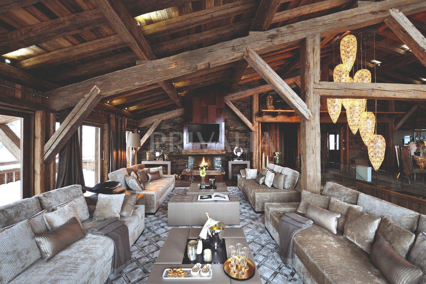 PrivaliaRésidence alpine d’exception avec spa privé et vues panoramiques