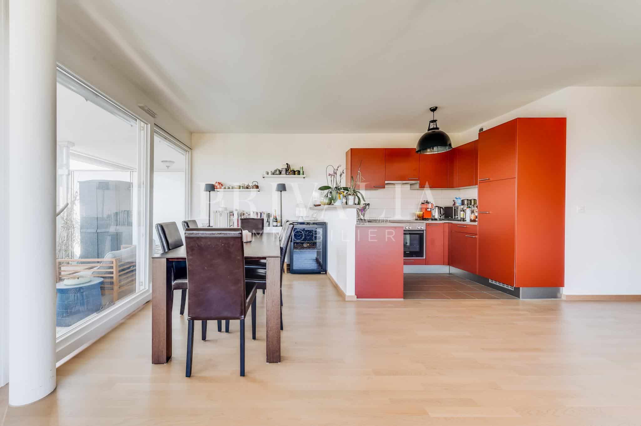PrivaliaLovely attic with large terrace and superb unobstructed view