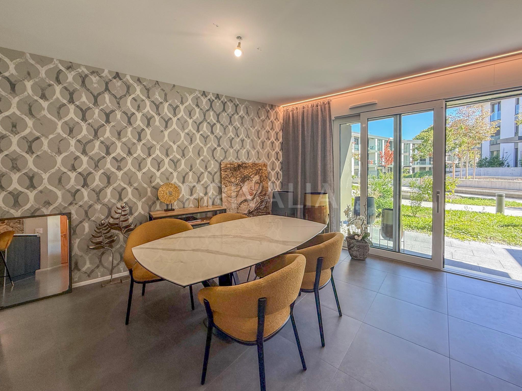 PrivaliaÉlégant 5 pièces avec terrasse privative au cœur de Chambésy