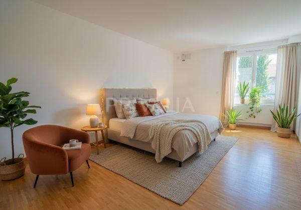 PrivaliaEn exclusivité : Grand appartement à Sézenove