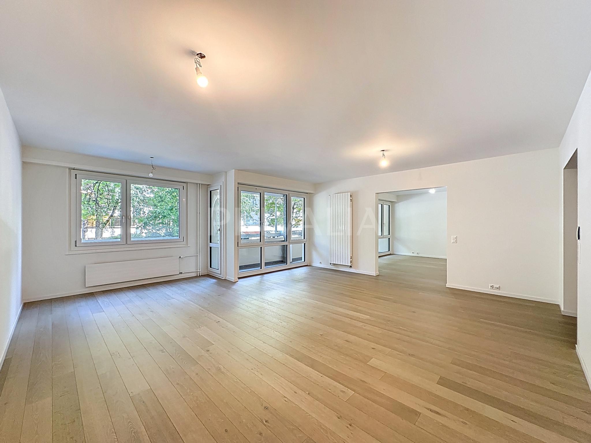 PrivaliaMagnificent crossing appartment in a quiet residential area