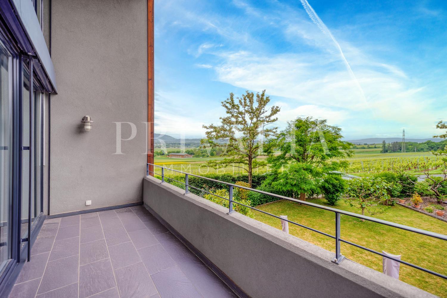 PrivaliaBright 143 m² duplex with balcony in Lully / Bernex