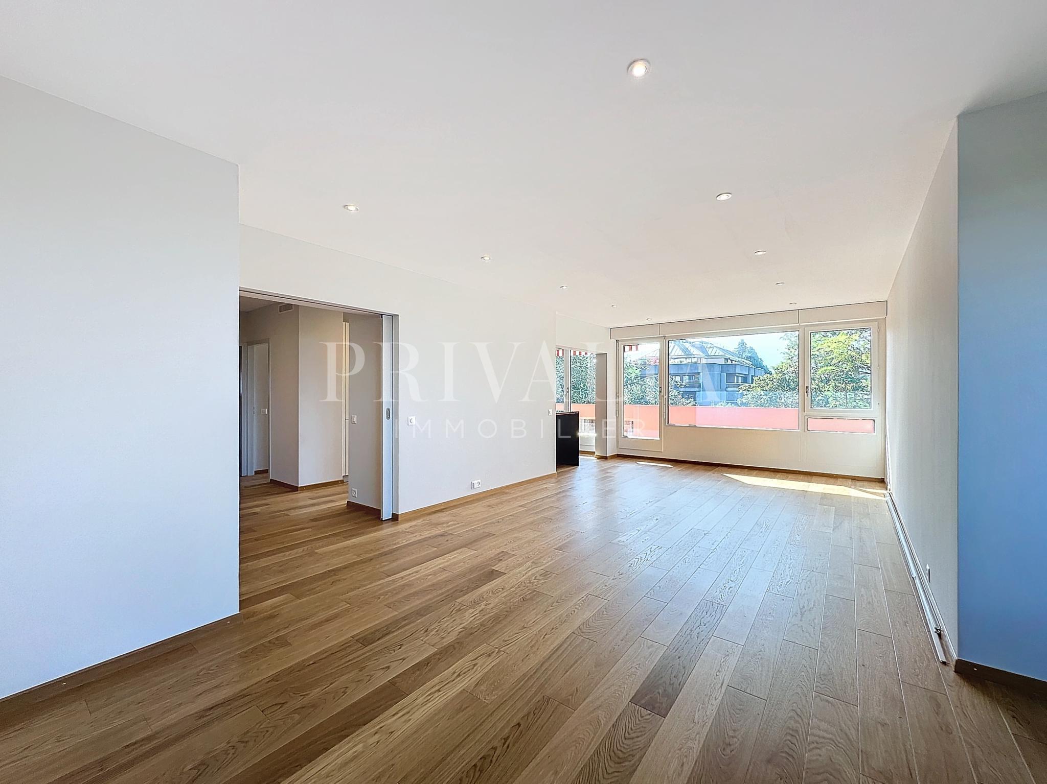 PrivaliaMagnifique appartement traversant avec vue dégagée à deux pas du parc La Grange