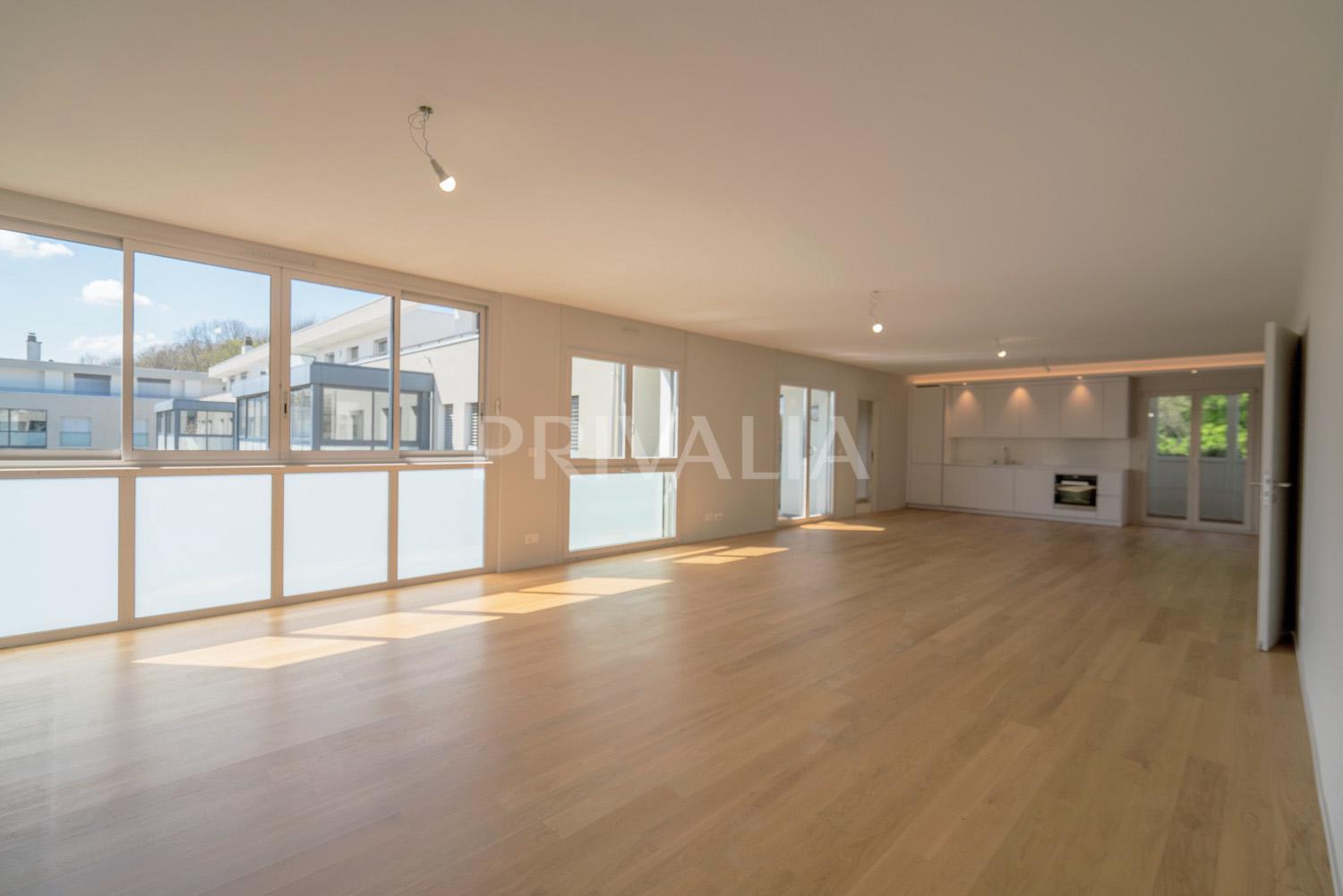 PrivaliaBEAUTIFUL 286 SQM DUPLEX ON THE TOP FLOOR