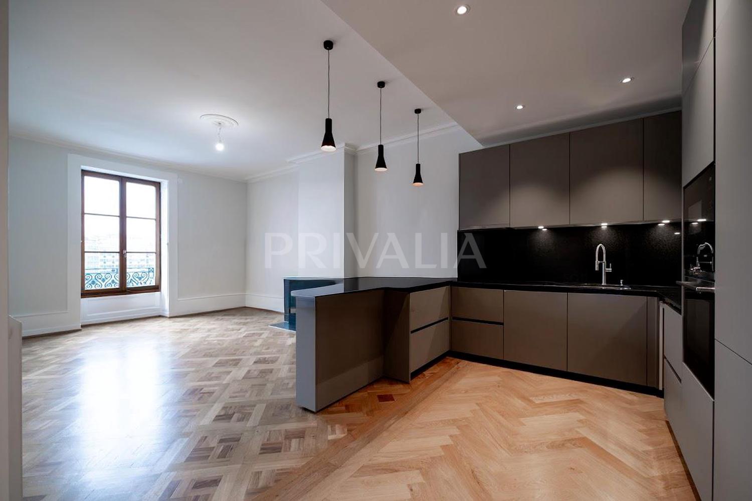 PrivaliaUnique: Stunning flat with magnificent views over the harbour