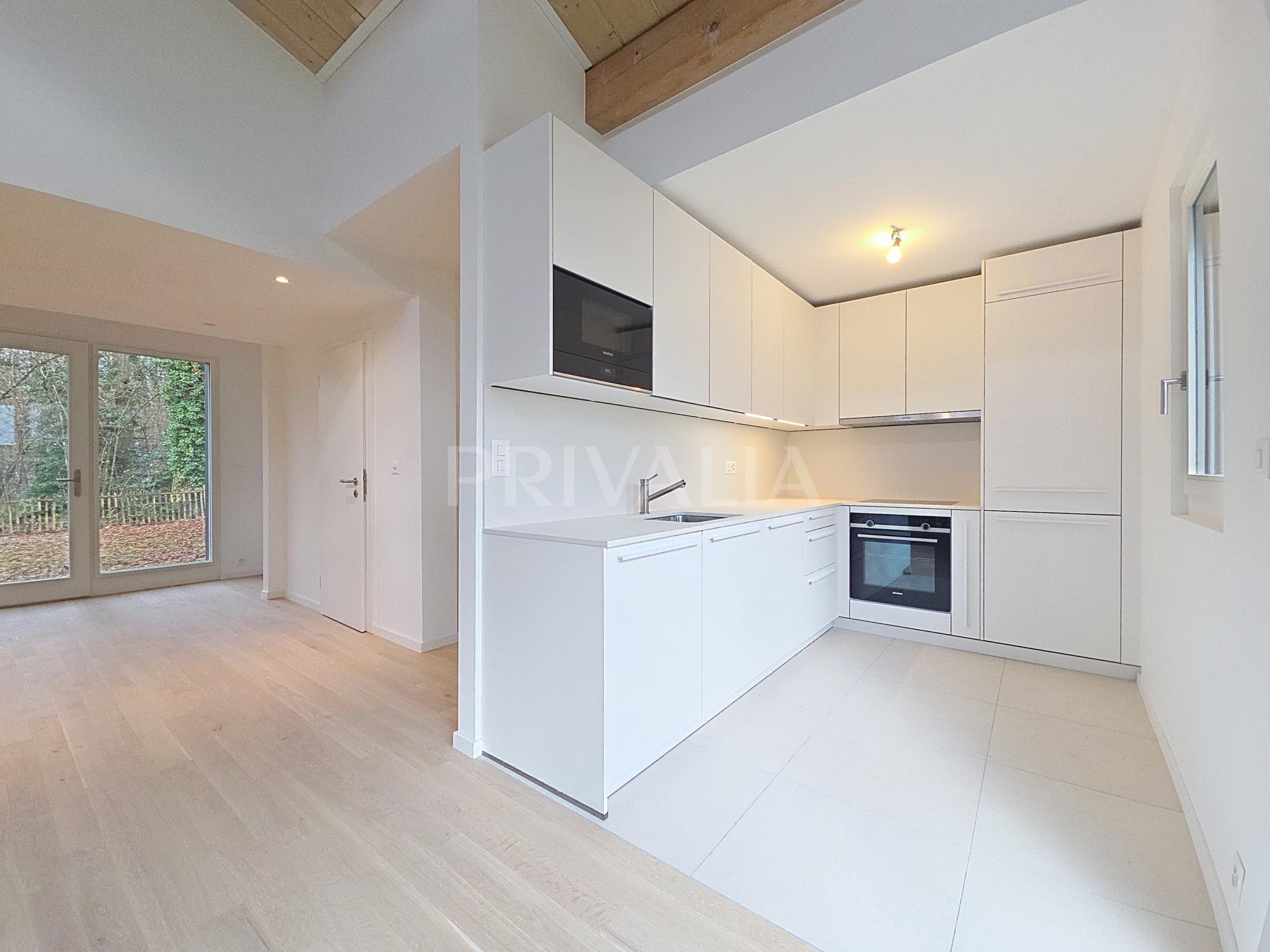 PrivaliaSuperbe appartement de 6 pièces + mezzanine avec jardin privatif
