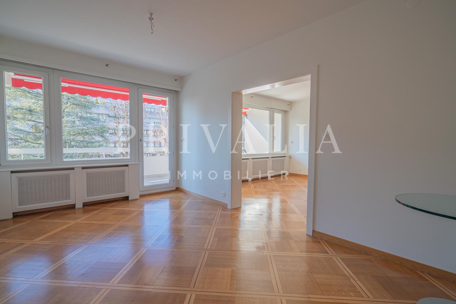 PrivaliaMagnificent crossing flat in a green environment in the heart of Florissant