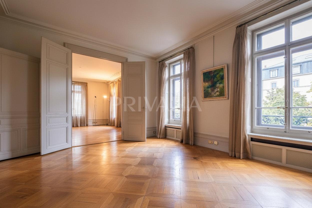 PrivaliaSuperbe hôtel particulier au cœur du quartier de l’Église Russe