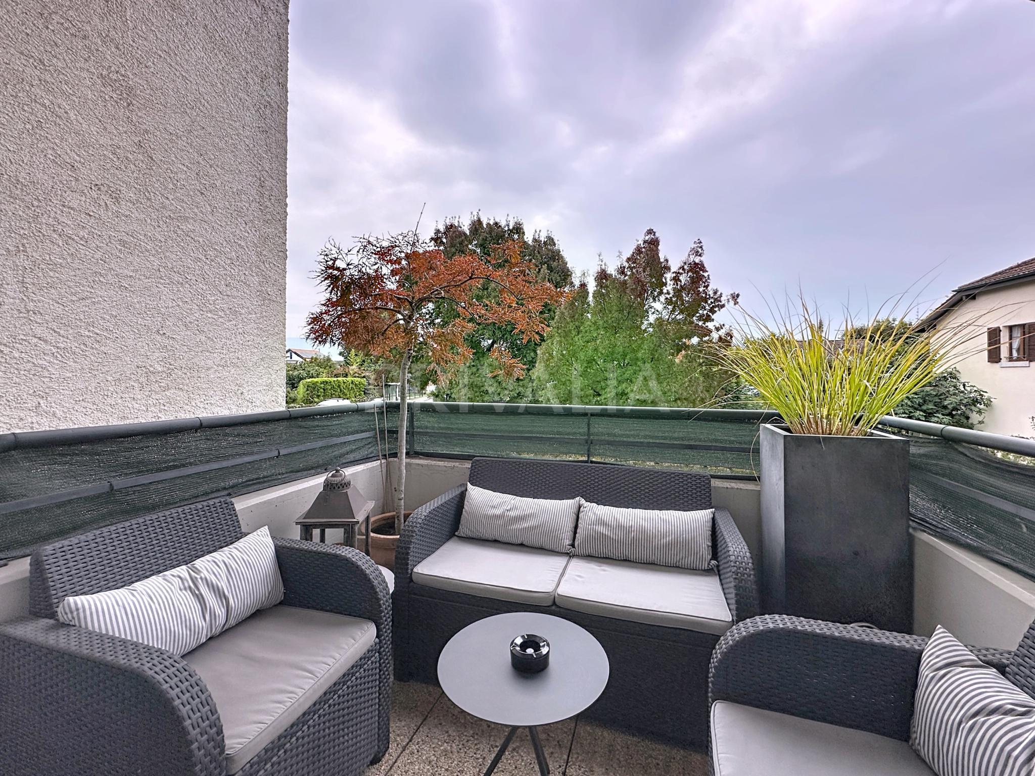 PrivaliaRenovated duplex of 235 m2