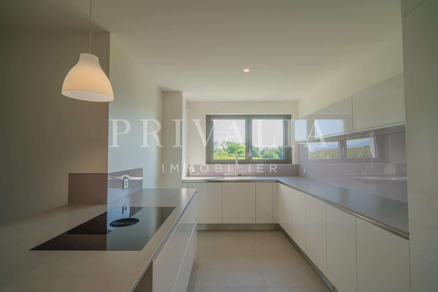 PrivaliaAppartement de 5 pièces au sein d&rsquo;une résidence contemporaine haut de gamme