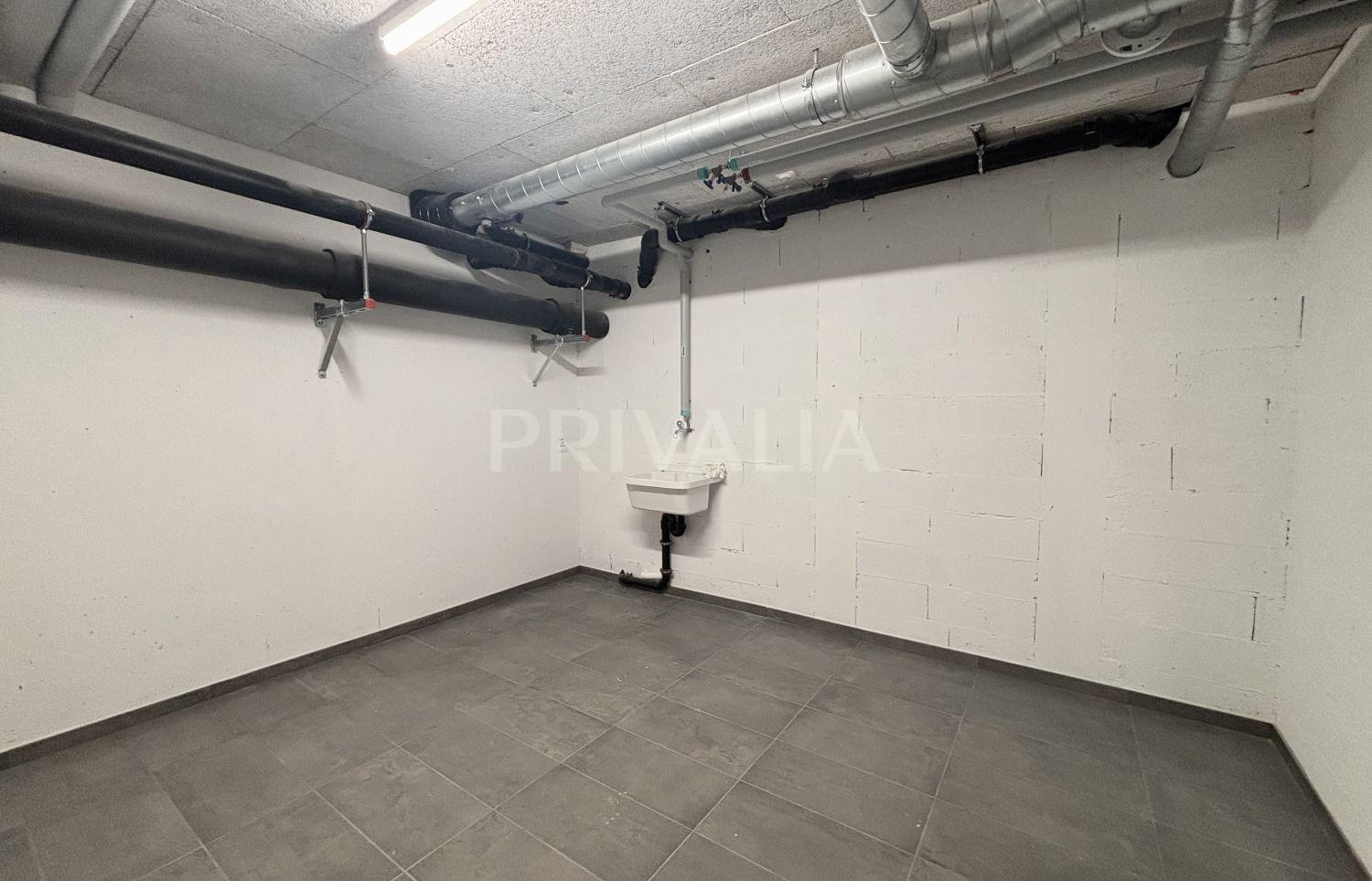 PrivaliaDépôt de 15 m2 à Gy