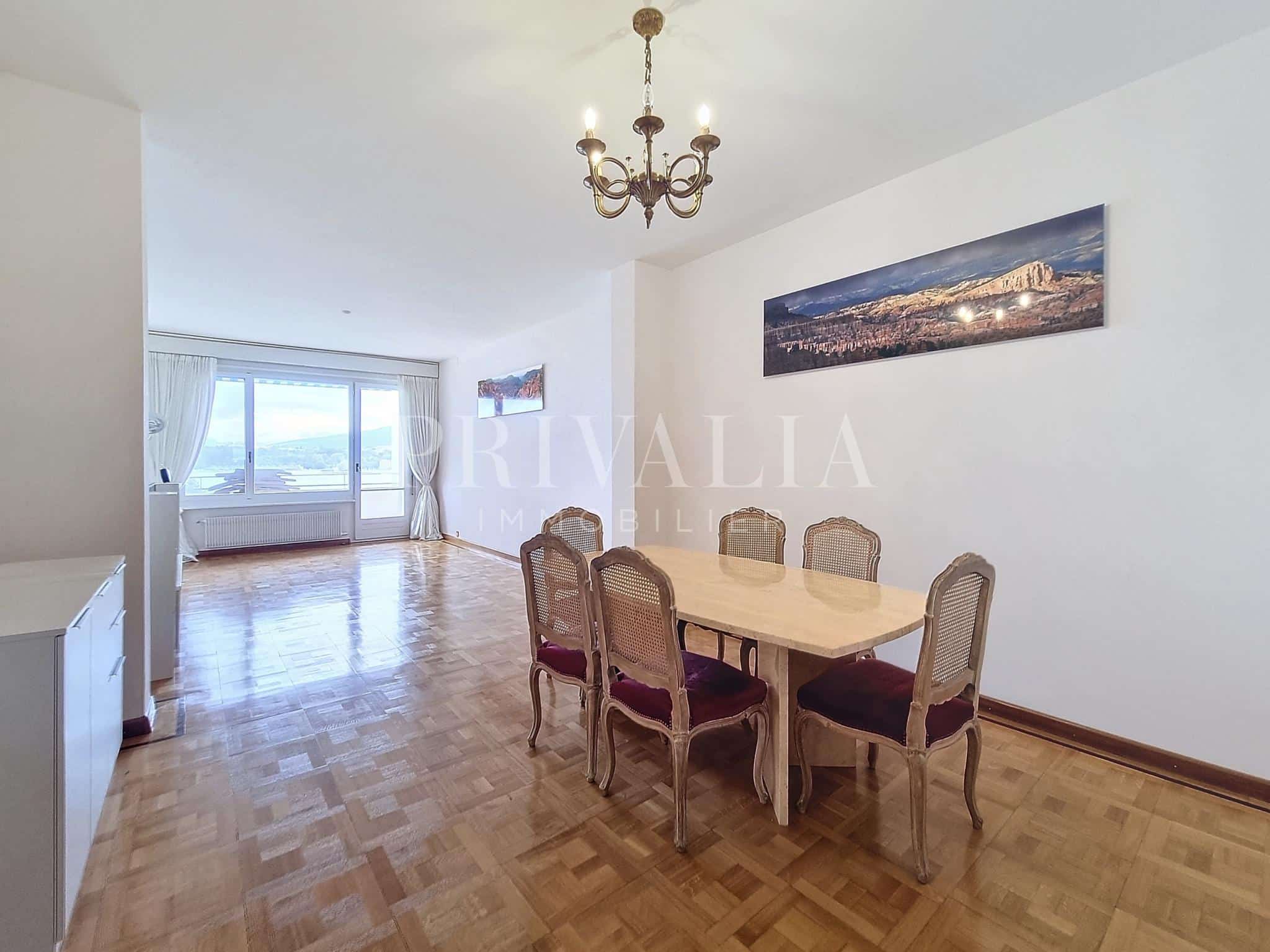 PrivaliaBel appartement avec vue lac dans le Parc Château-Banquet