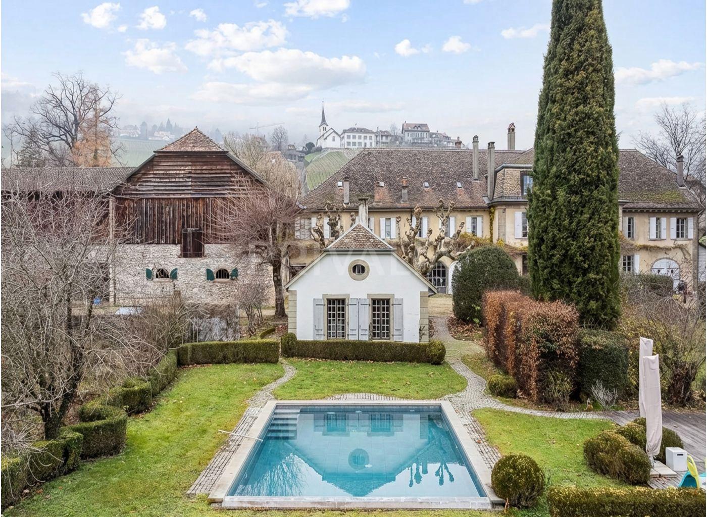 PrivaliaPropriété de Maître avec dépendances et vaste parc à Féchy