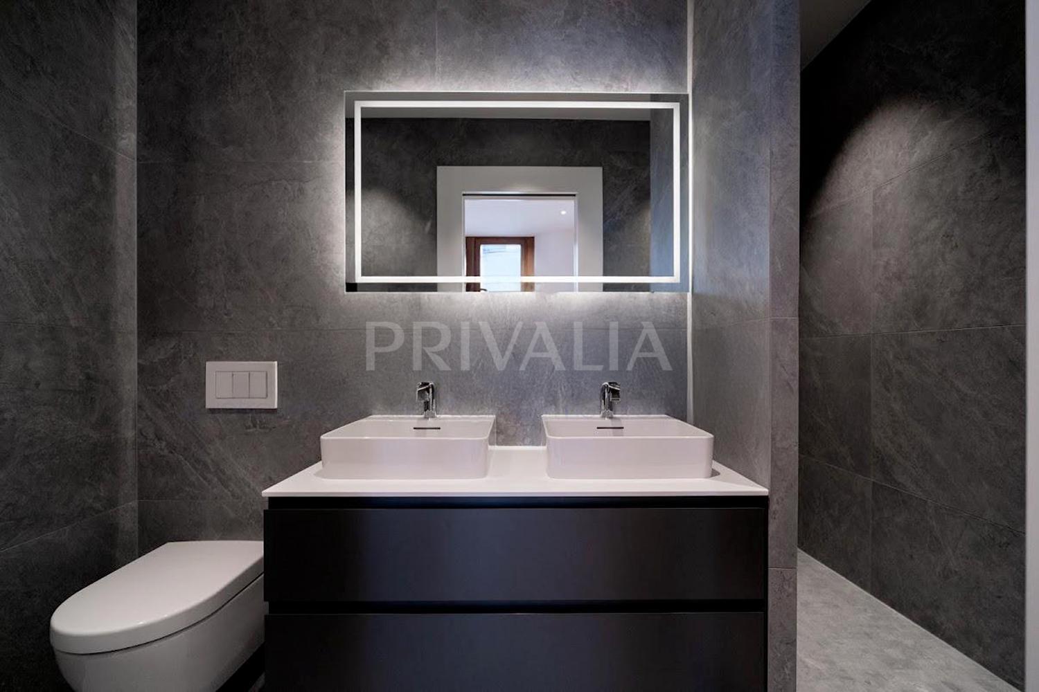 PrivaliaUnique: Stunning flat with magnificent views over the harbour