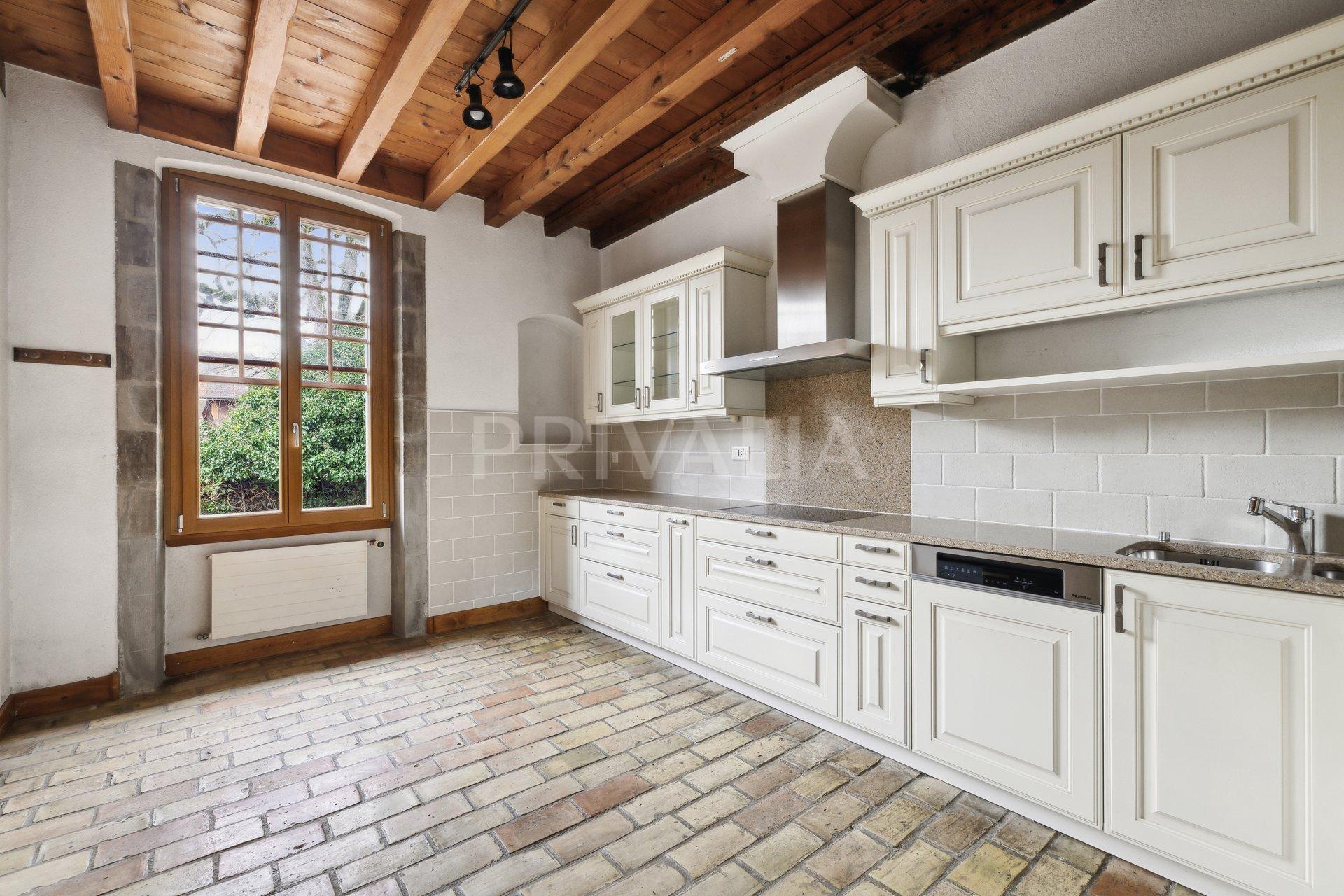 PrivaliaMagnifique maison de caractère au cœur du village de Cartigny