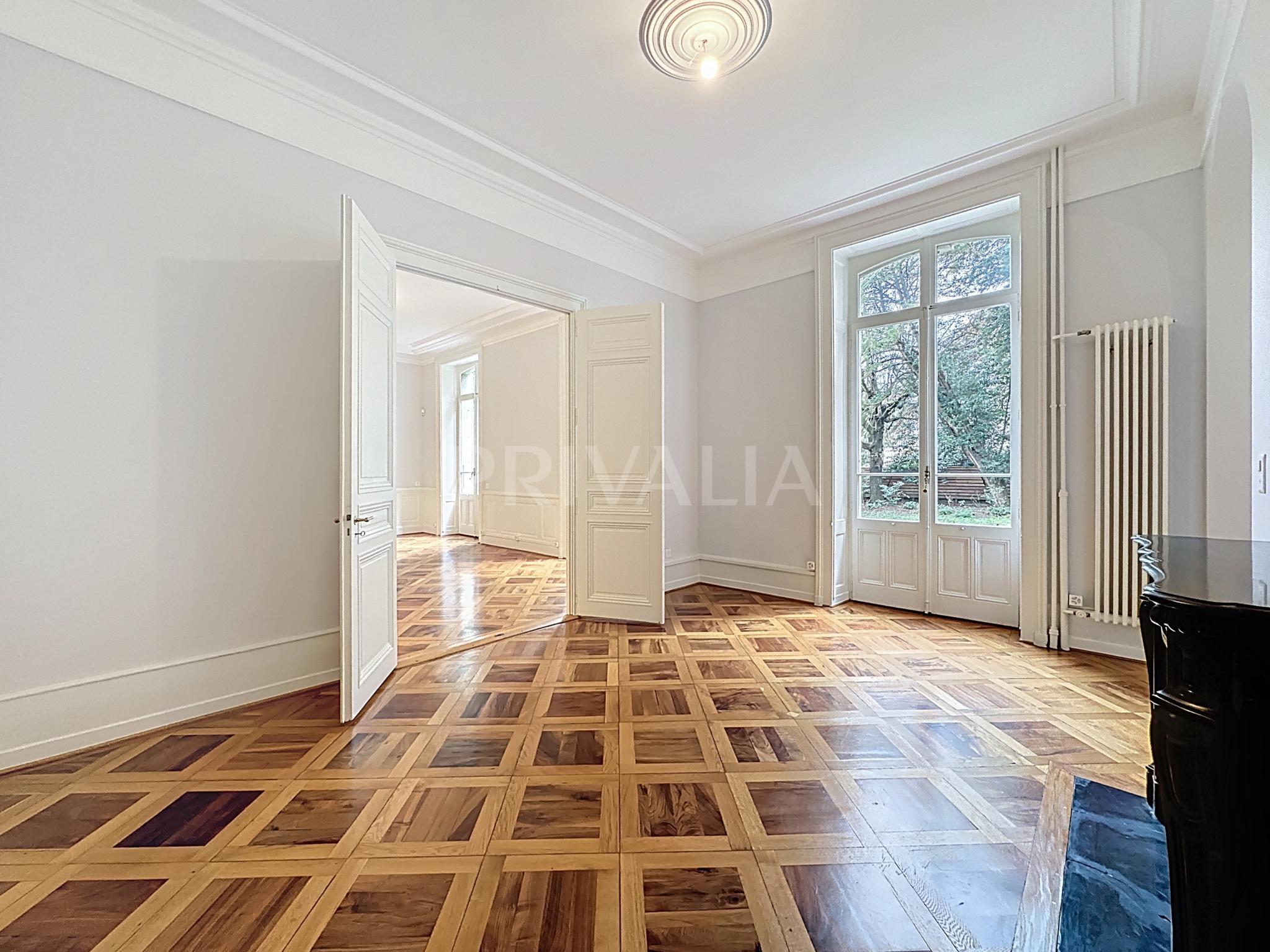 PrivaliaAppartement de prestige avec jardin privatif à proximité du quartier de l’Église Russe